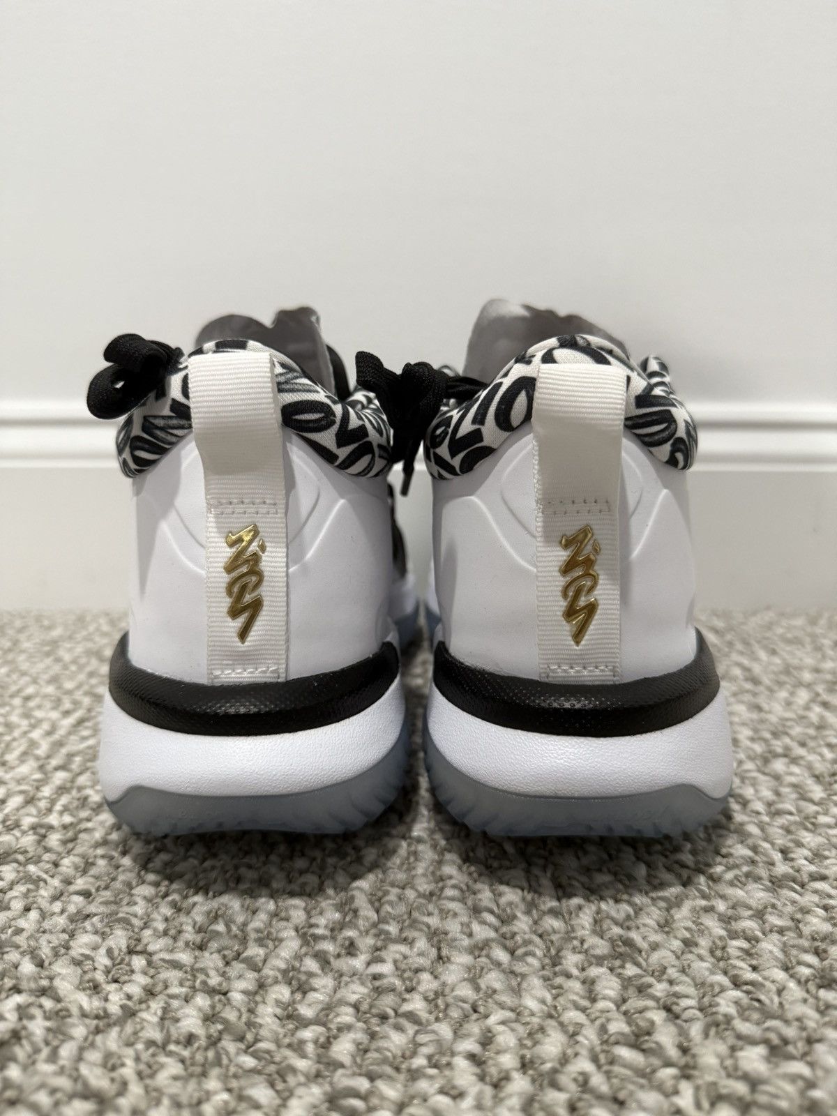 Jordan Brand Jordan Zion 1 Gen Zion Size US 10 / EU 43 - 8 Thumbnail