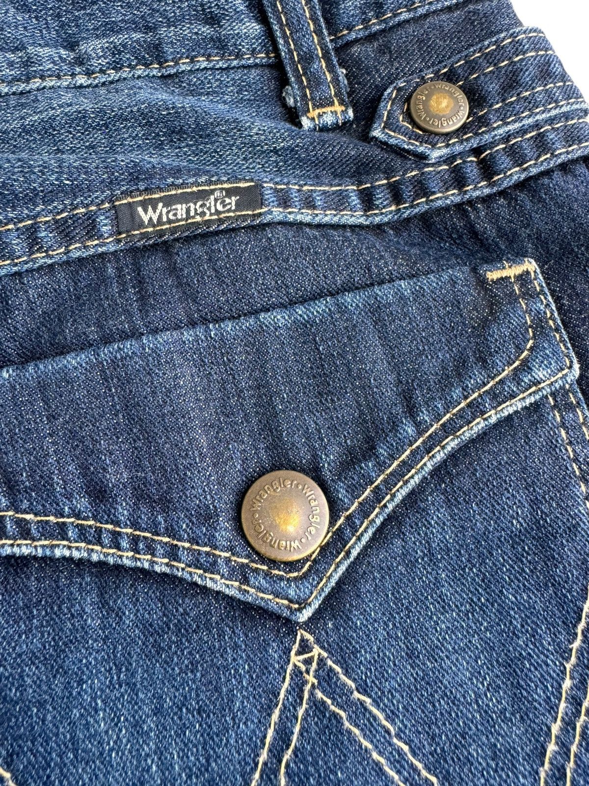 Le Grande Bleu (L.G.B.) × Wrangler ⚡️⚡️Japanese Brand Distressed Wrangler Double Waist Jeans Size US 30 / EU 46 - 9 Thumbnail