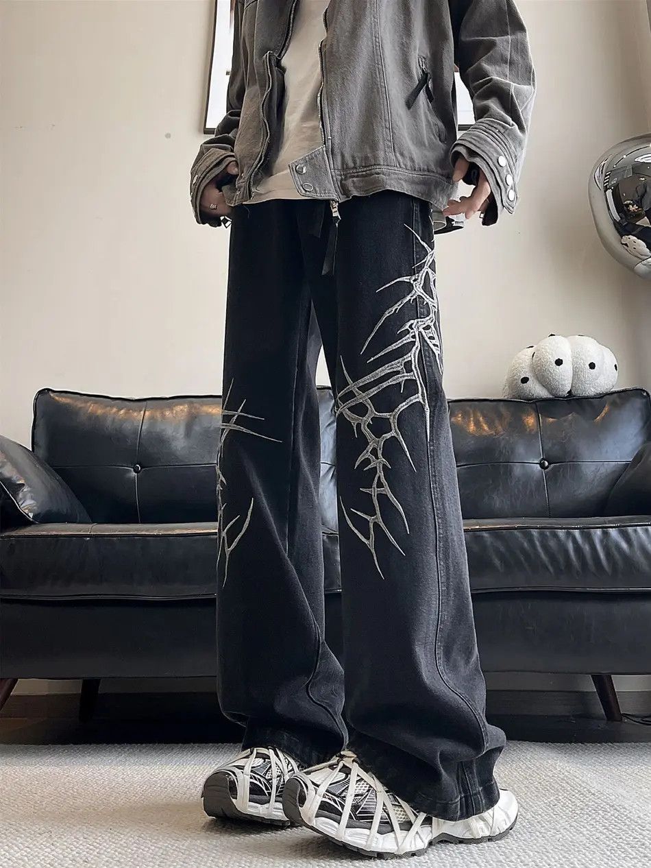 Japanese Brand Retro loose embroidered micro flared jeans Size US 32 / EU 48 - 1 Thumbnail