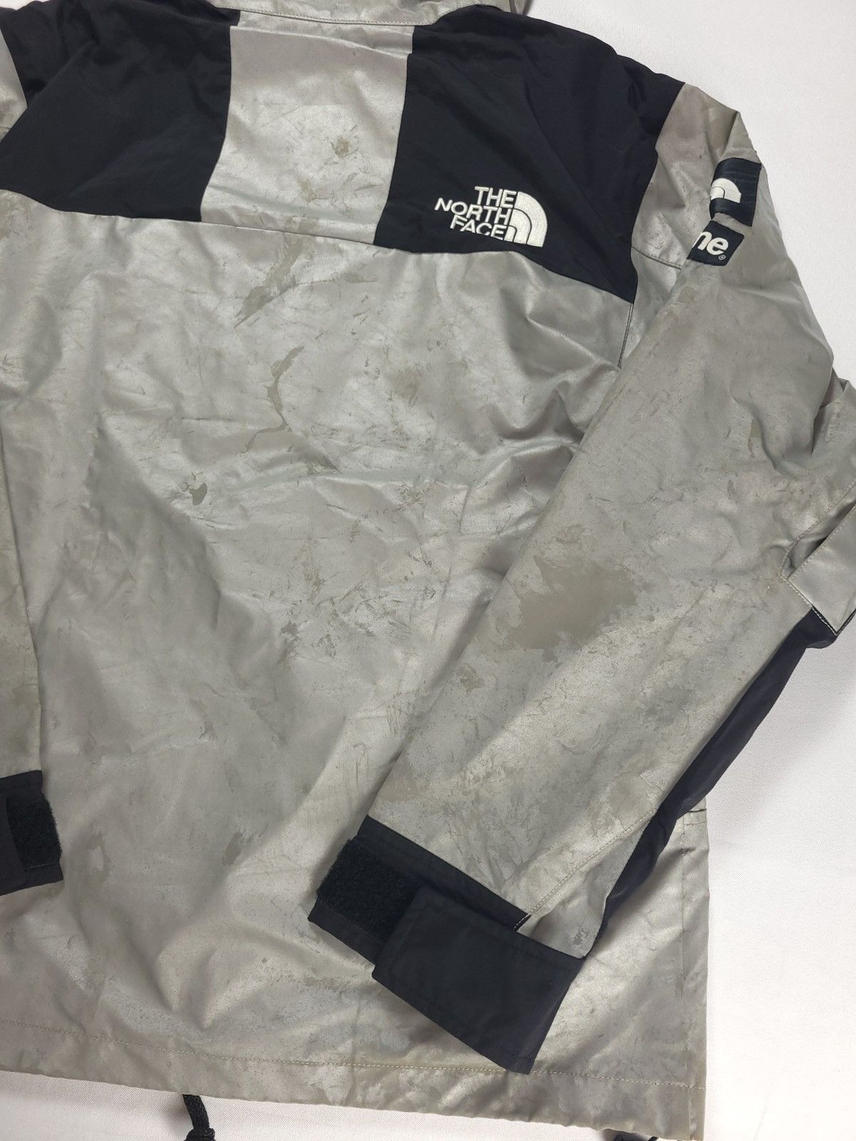 Supreme × The North Face Supreme x The North Face 3M Reflective Mountain Jacket 2013 Size US L / EU 52-54 / 3 - 18 Thumbnail