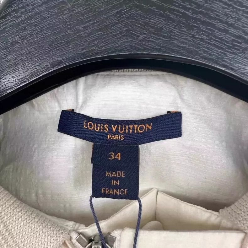Louis Vuitton Louis Vuitton Old flower small logo patchwork jacket Size XXS / US 00 / IT 34 - 2 Thumbnail