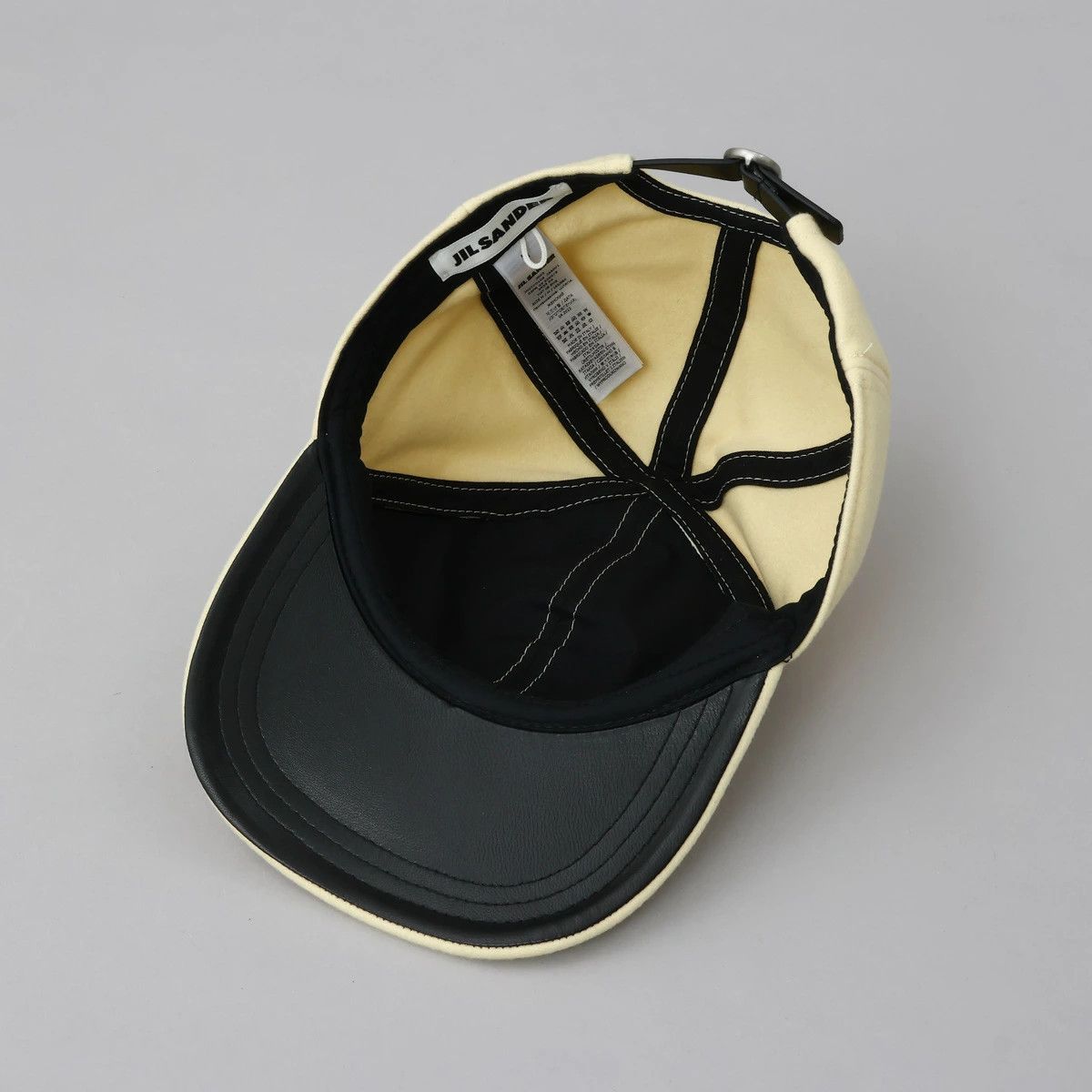 Jil Sander o1loc1c1124 Size: OS/ Cap in Yellow Size ONE SIZE - 5 Thumbnail