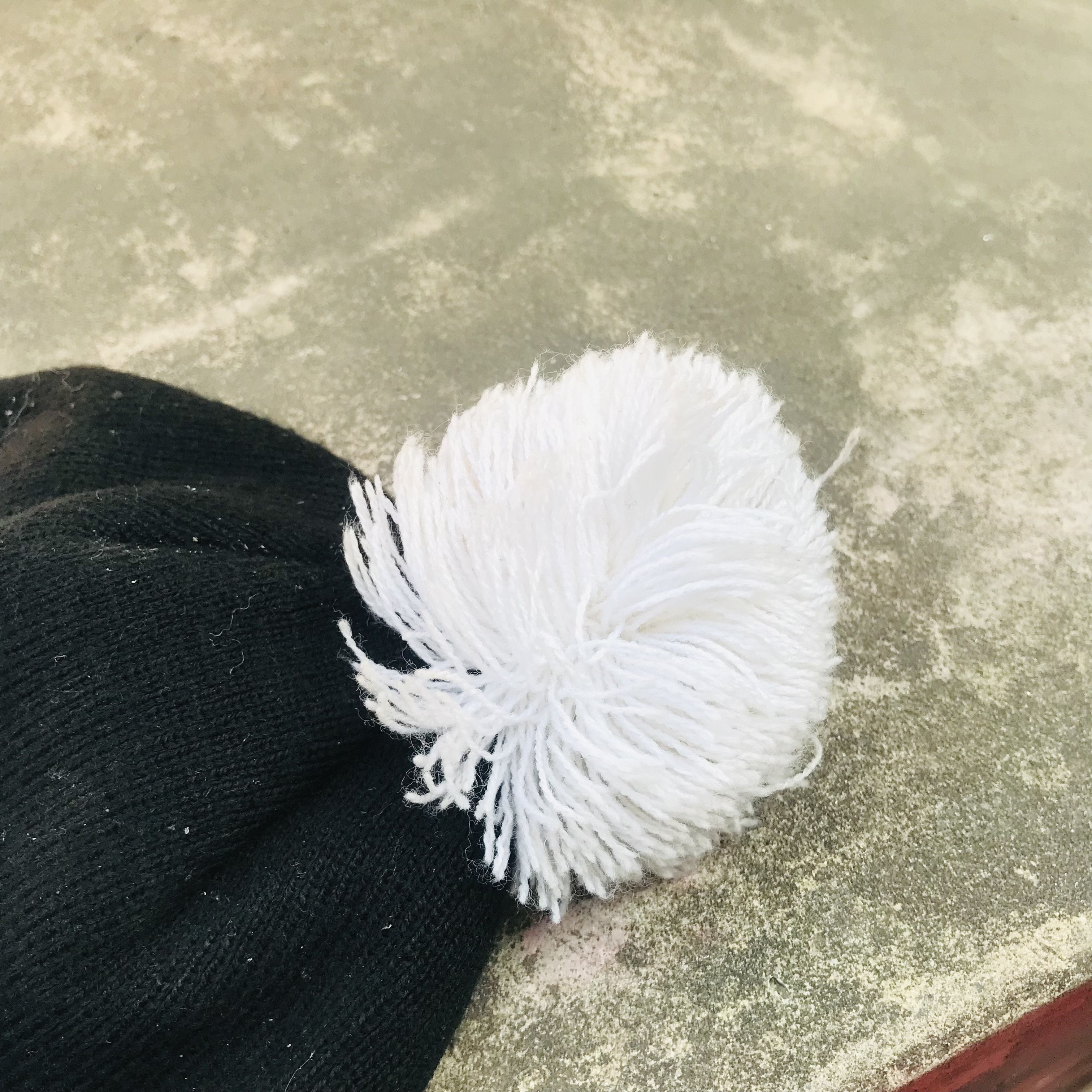 Vintage Vintage Dope Bubble Pom Beanie Size ONE SIZE - 4 Thumbnail