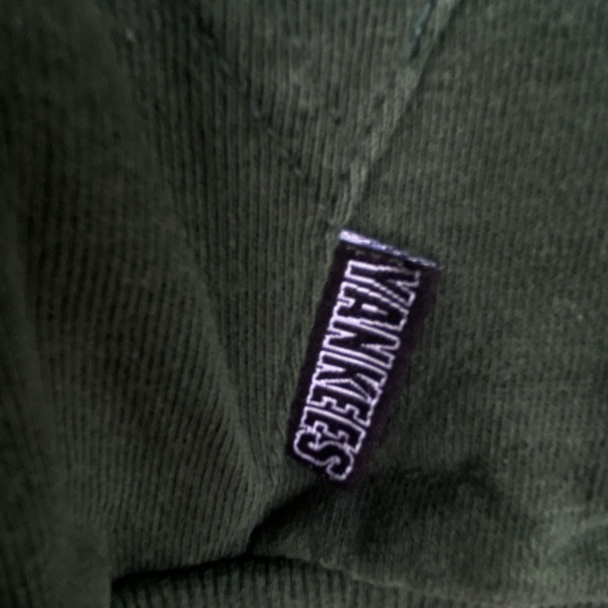 Other Vintage Yankees Big Logo Embroidered Hoodie Sweater Green Size US S / EU 44-46 / 1 - 5 Thumbnail