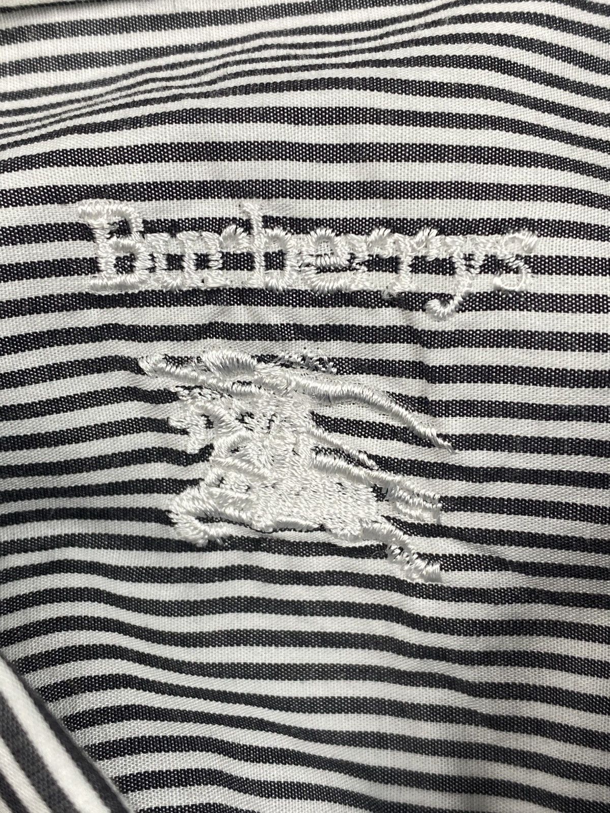 Burberry Vintage Burberrys London striped cotton button up shirt Size US XL / EU 56 / 4 - 9 Thumbnail