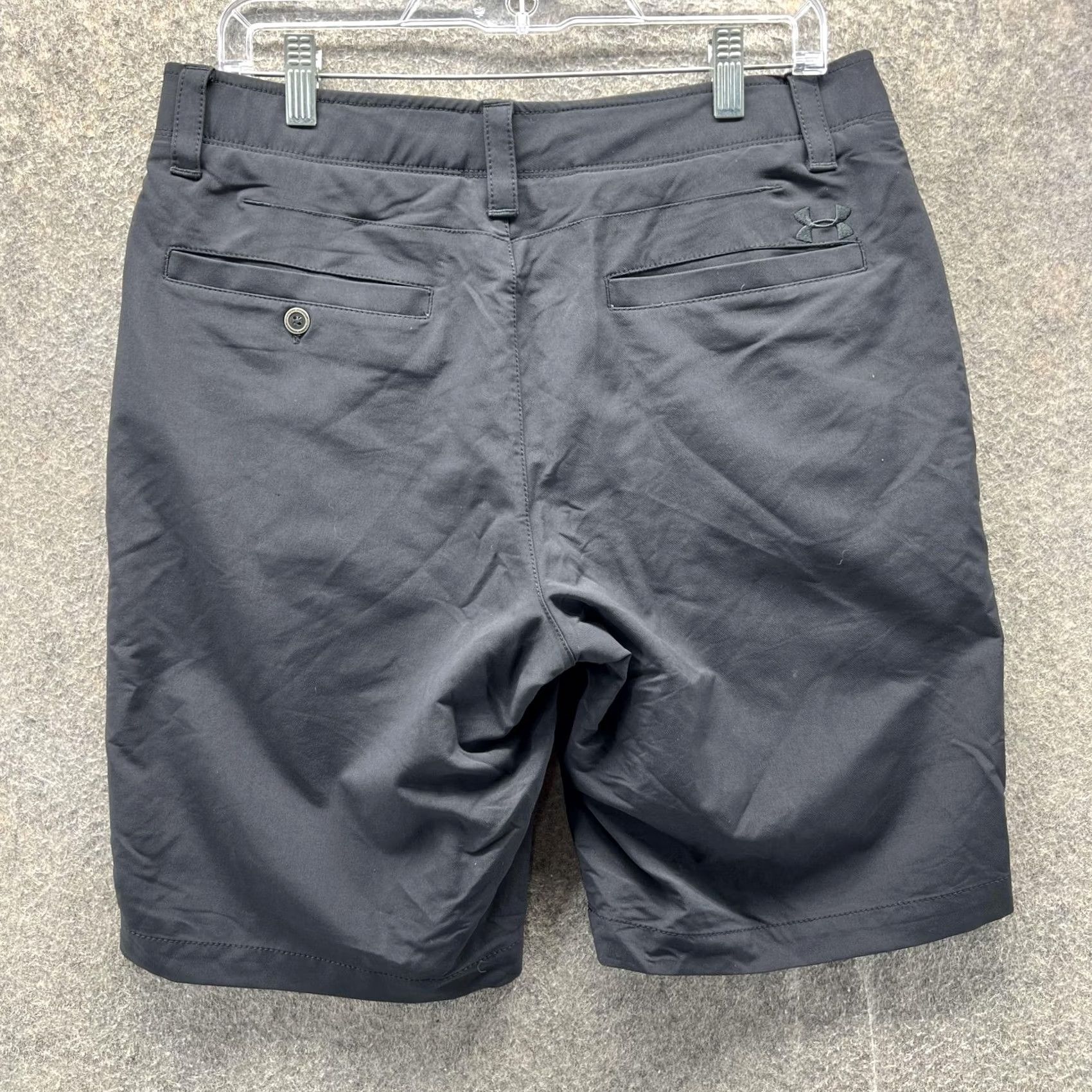 Under Armour Under Armour Shorts Mens 34 Black HeatGear Golf Chino Performance 10 Inseam Size US 34 / EU 50 - 2 Thumbnail