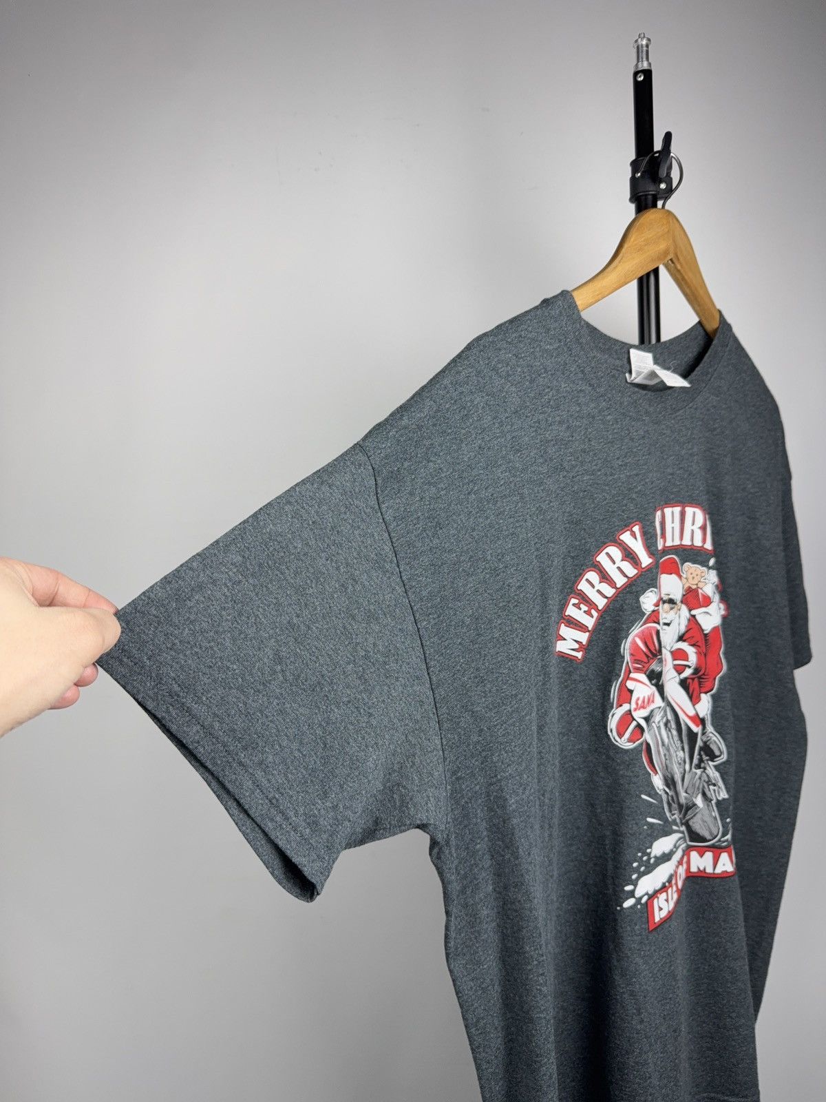 Vintage Isle of Man TT Santa Claus Moto Biker Christmas T-Shirt XL Size US XL / EU 56 / 4 - 3 Thumbnail