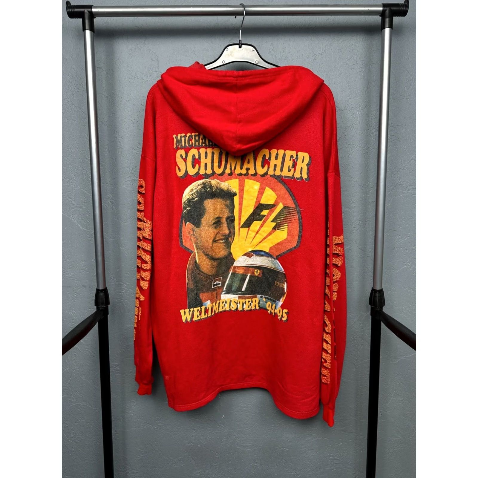 Ferrari VINTAGE Michael Schumacher Ferrari Marlboro 90s Mens Hoodie XXL Red 90s Cars Hooded Pullover Mens Size US XXL / EU 58 / 5 - 2 Thumbnail