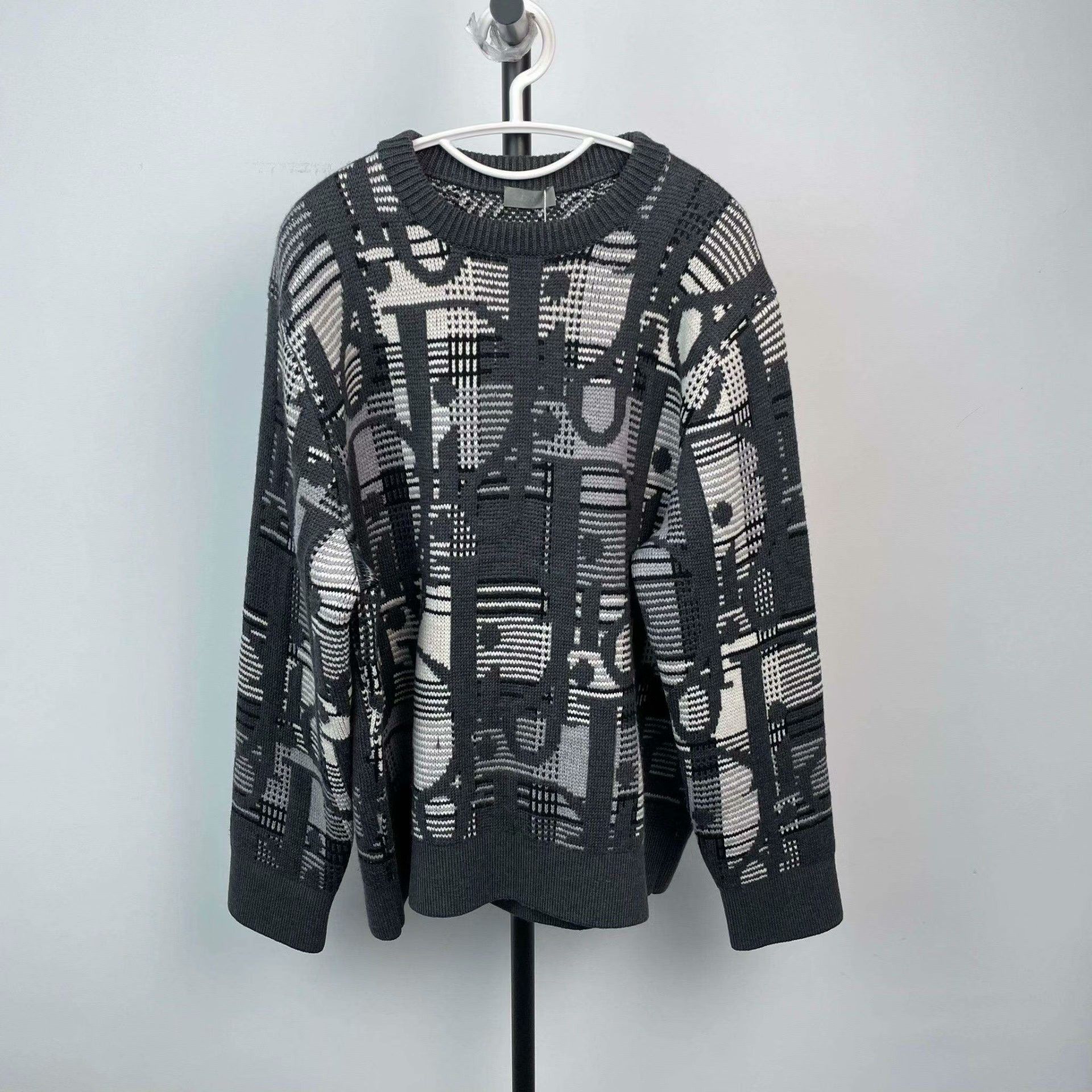 Dior Dior Retro Wool Gray Sweater L Women Size L / US 10 / IT 46 - 1 Thumbnail