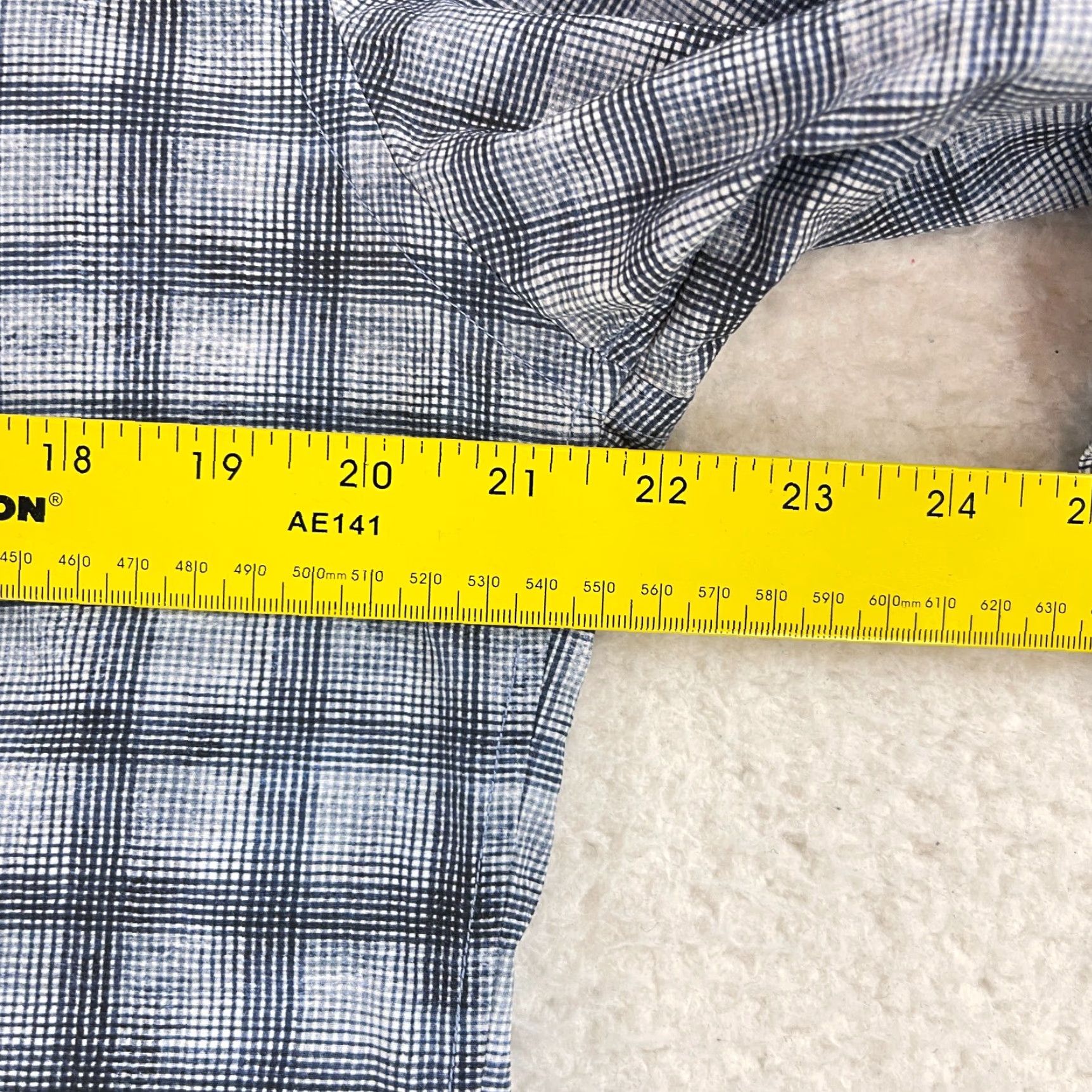 Vince Vince Blue Plaid Button-Up Dress Shirt Mens Long Sleeve 100% Cotton Size Large Size 42R - 6 Thumbnail