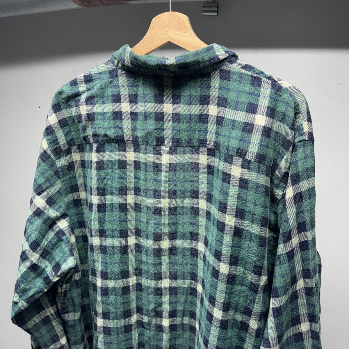 Vintage Thrashed Faded Distressed Plaid Flannel Shirt ERD Grunge Size US XXL / EU 58 / 5 - 5 Thumbnail