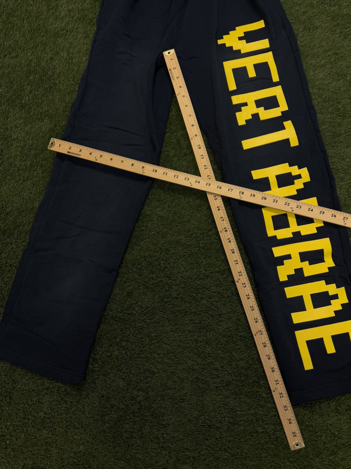Vertabrae Vertabrae C-2 Sweatpants Blue Yellow Size XXL (NEW) Size US 36 / EU 52 - 10 Thumbnail