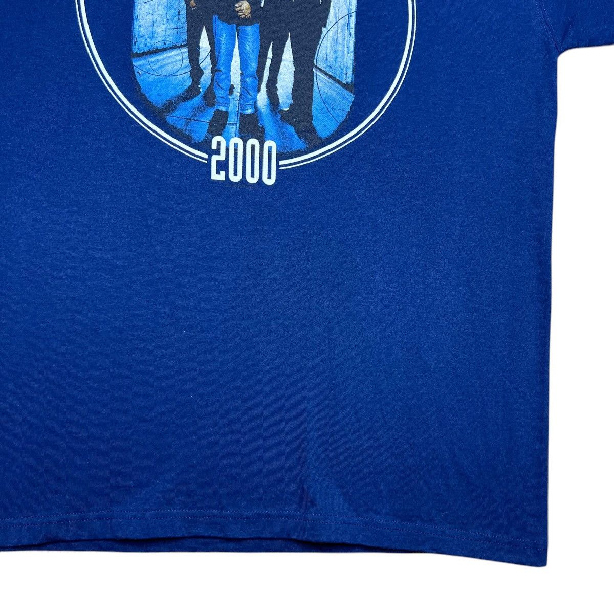 Band Tees Vintage 2000 Indigenous Circle Tour Native Band T-Shirt Size US L / EU 52-54 / 3 - 8 Thumbnail