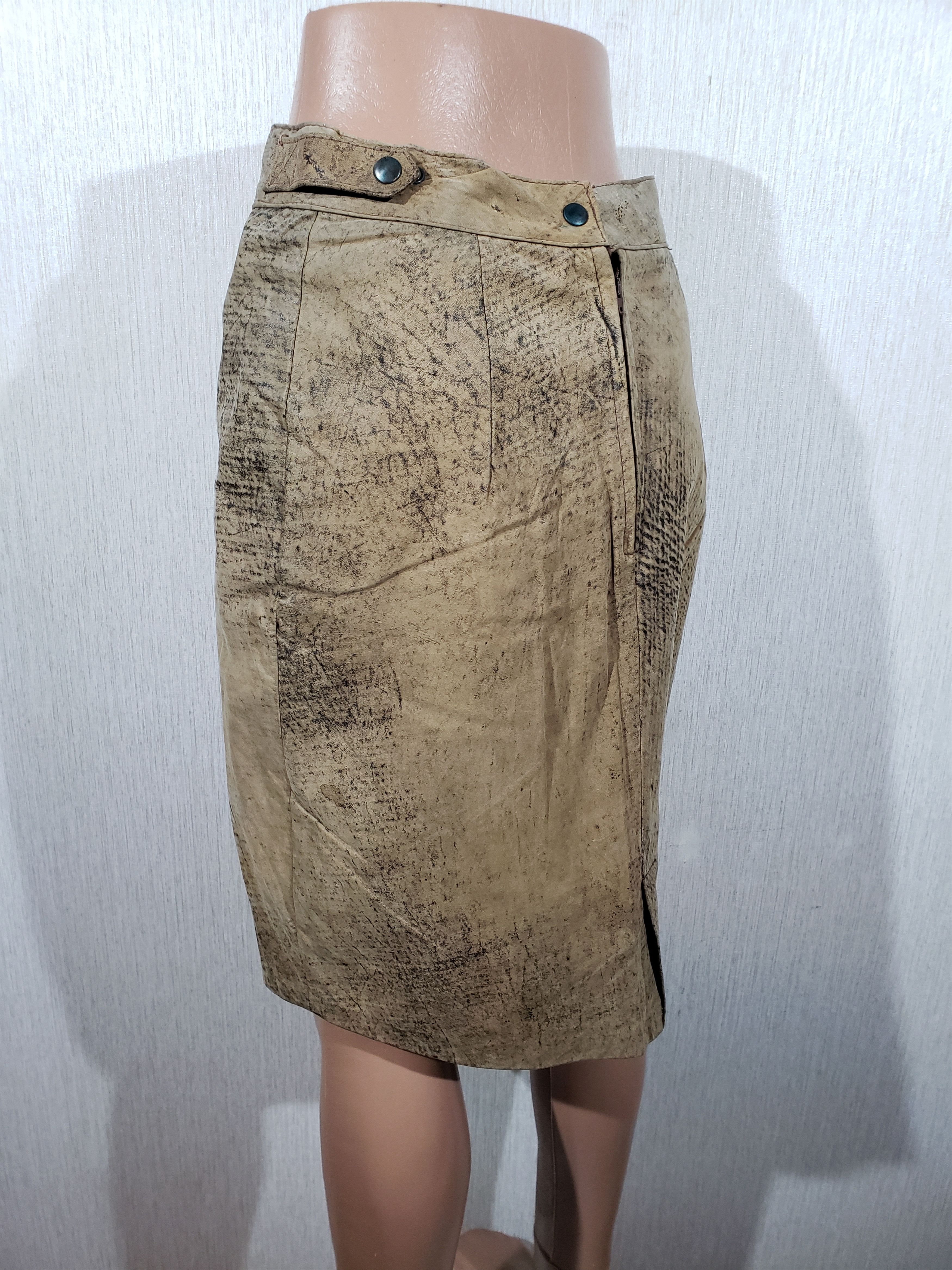 Genuine Leather Brown leather skirt. Size 27" / US 4 / IT 40 - 4 Thumbnail
