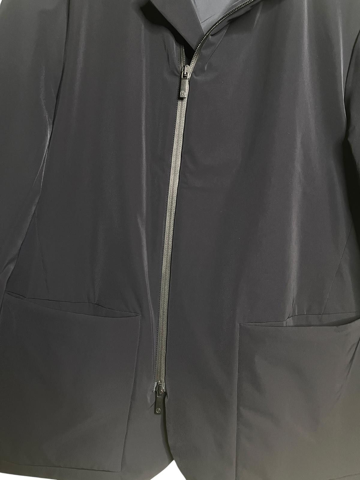 Giorgio Armani Giorgio Armani Water Repellent Technical Zip Jacket size 48 Size US M / EU 48-50 / 2 - 9 Thumbnail