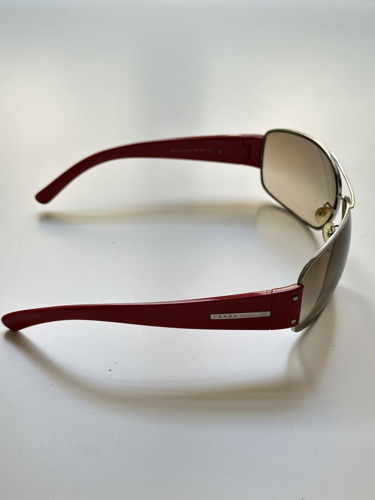 Prada Prada Vintage men’s 2010 Gunmetal Red Grey Mask Sunglasses Size ONE SIZE - 5 Thumbnail