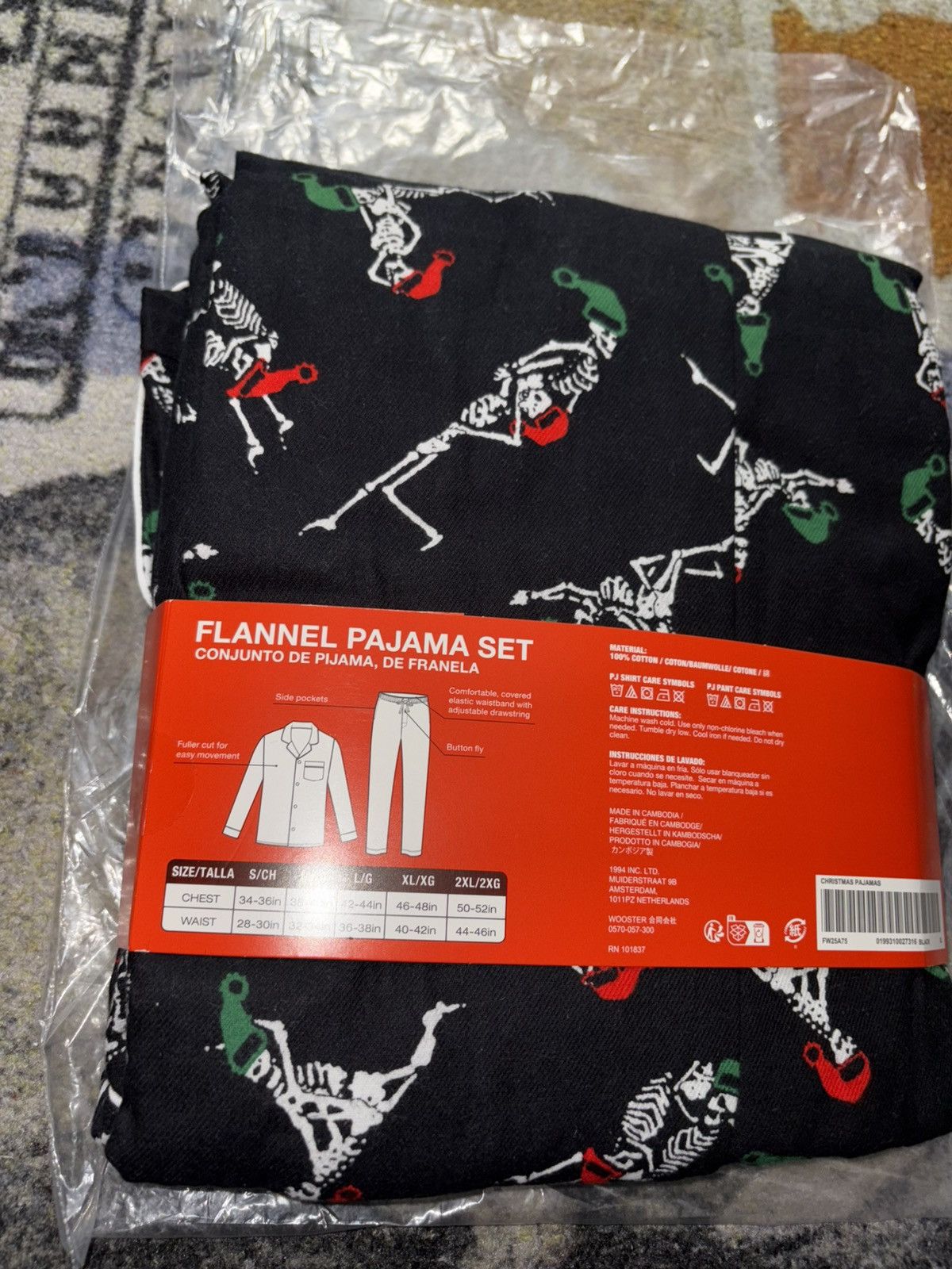 Hanes × Supreme Supreme Hanes Holiday Pajama Set (Top and Bottom) Size US XL / EU 56 / 4 - 2 Thumbnail