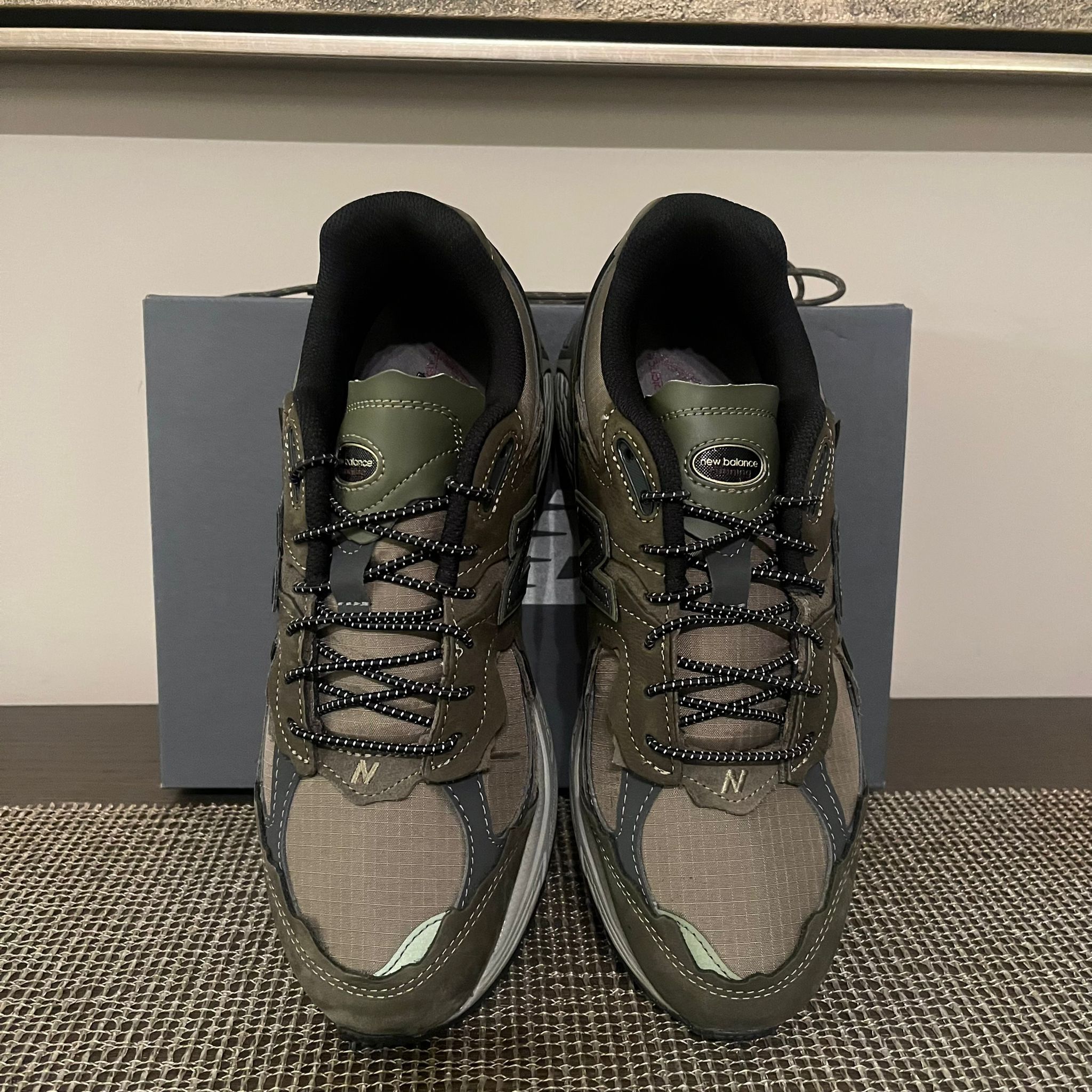 New Balance 2002 Protection Pack Sneakers in Khaki Green Size US 9 / EU 42 - 10 Thumbnail