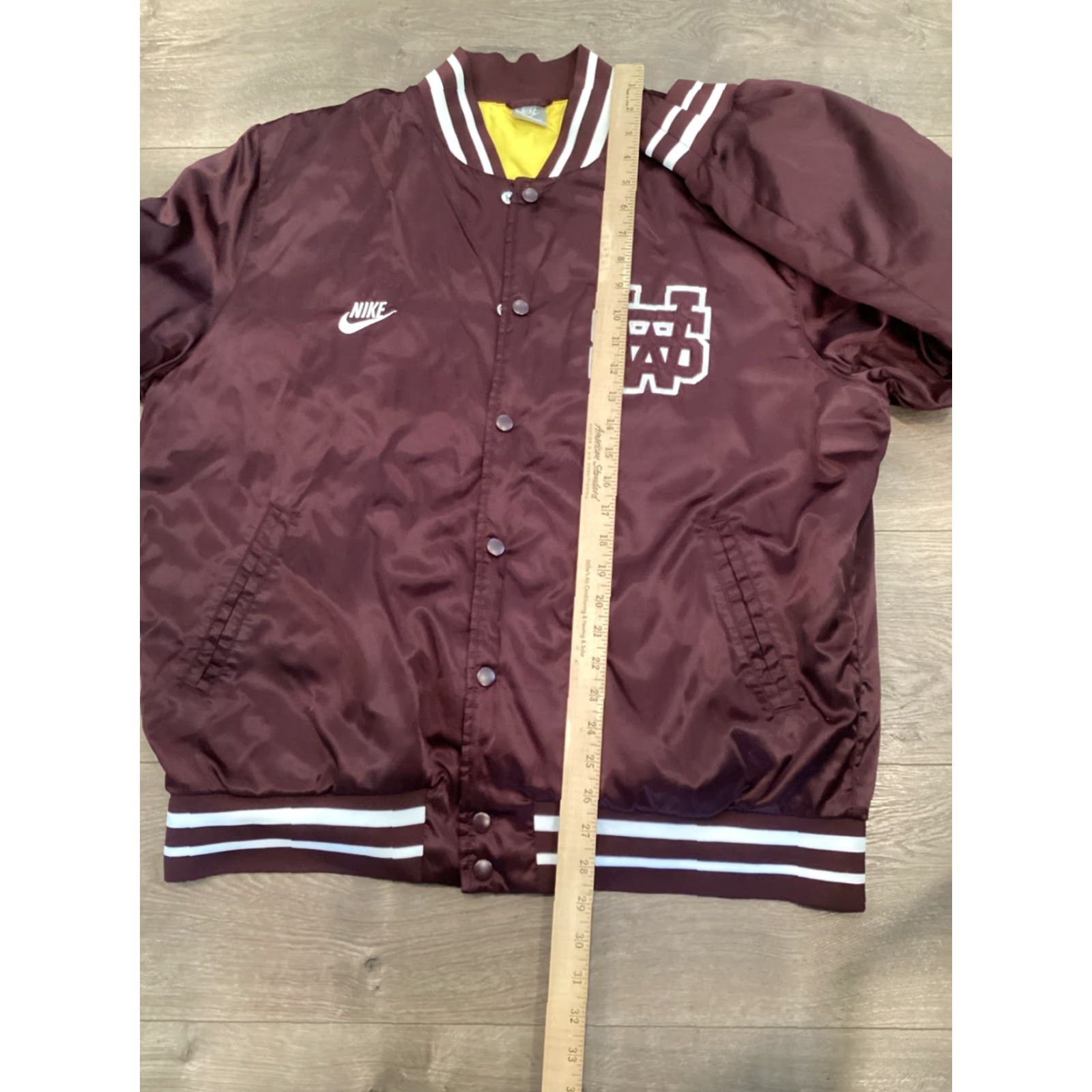 Nike VINTAGE Nike Air Jacket Bomber Men XL 90s Nylon Maroon Logo Retro Casual Mens Size US XL / EU 56 / 4 - 6 Thumbnail