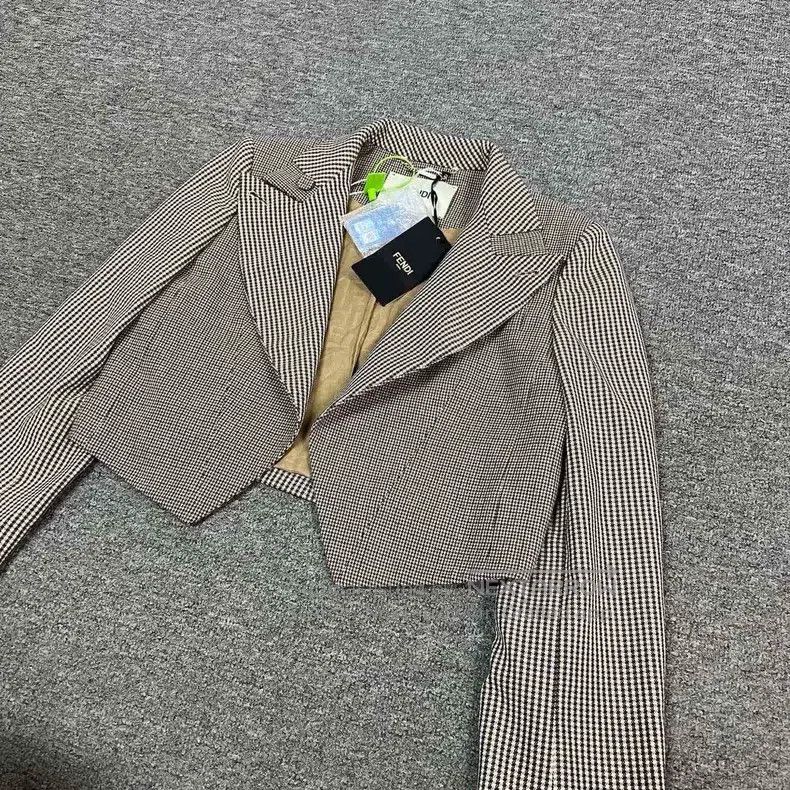 Fendi Fendi 22FW houndstooth short jacket Size XS / US 0-2 / IT 36-38 - 3 Thumbnail