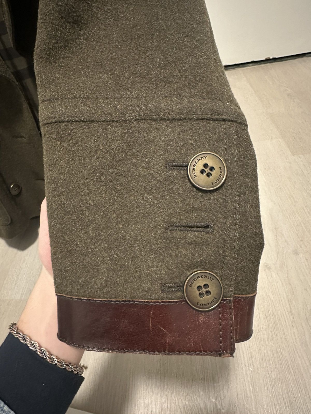 Burberry Authentic Wool Burberry Olive Green Peacoat Size US S / EU 44-46 / 1 - 8 Thumbnail