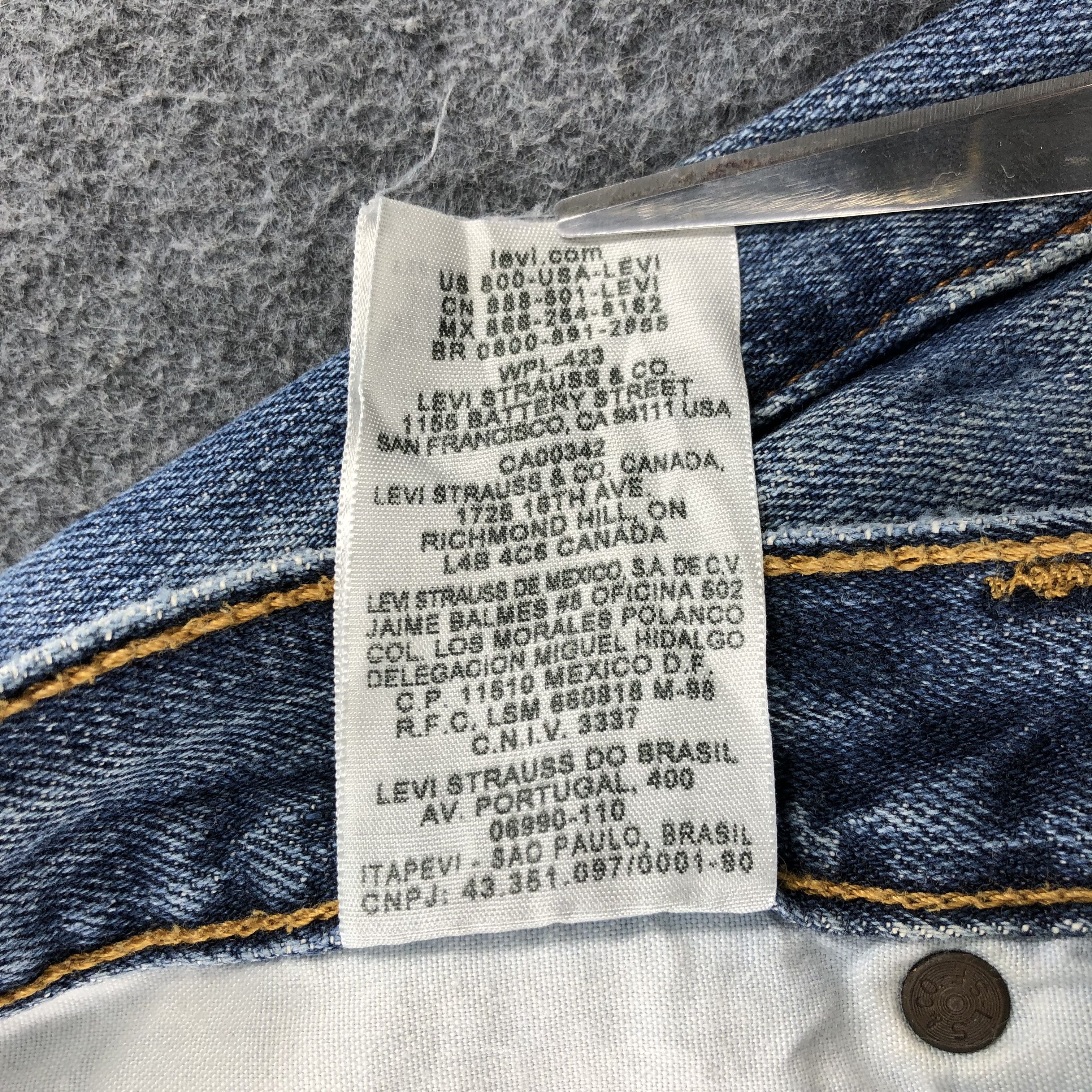 Levi's Vintage Blue Wash Levis 501 Jeans-J1497 Size US 33 - 13 Thumbnail