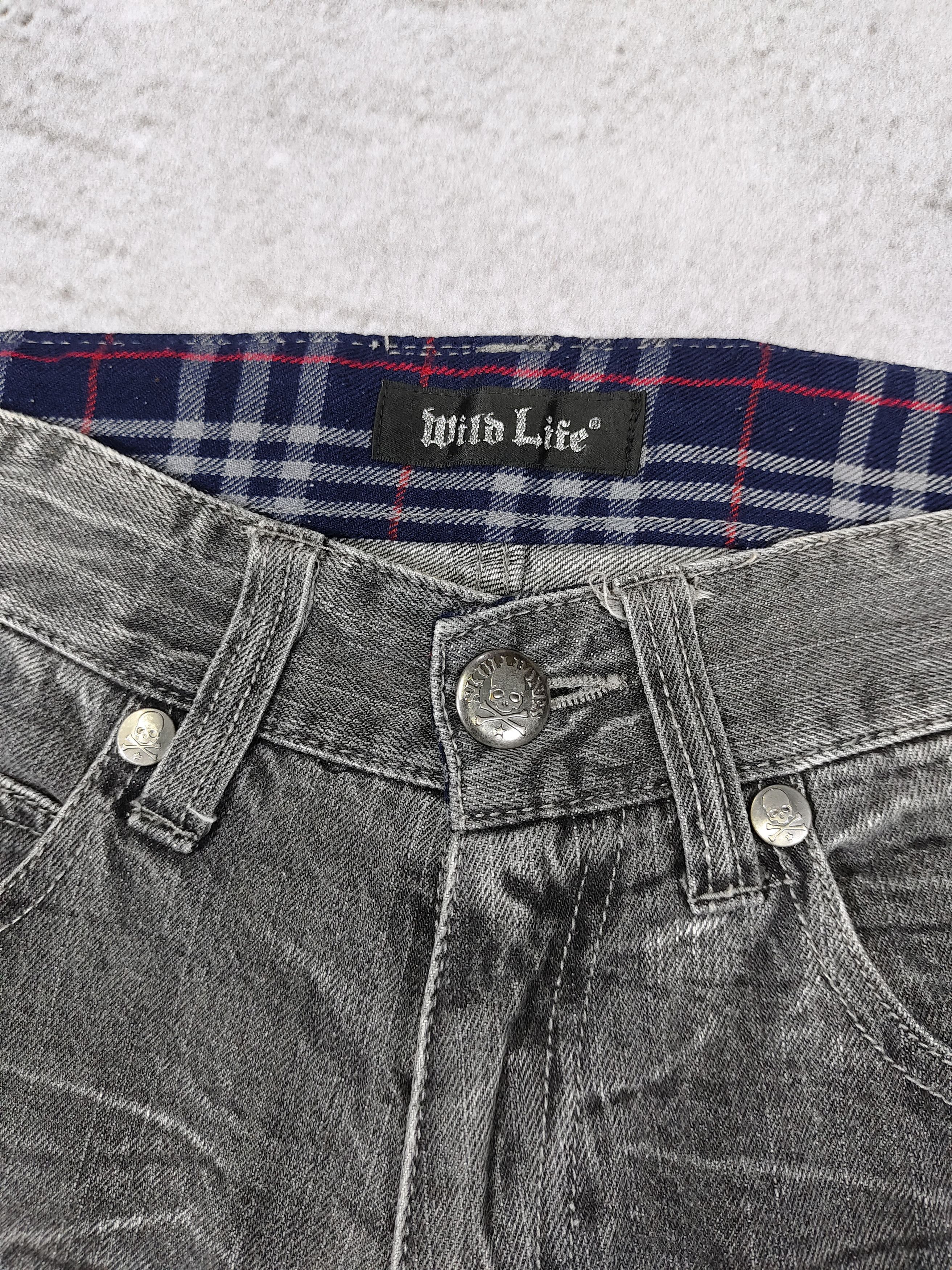Le Grande Bleu (L.G.B.) 00s Wild Life🇯🇵 Y2K Gothic Wing Cross Graphic Washed Denim Size US 30 / EU 46 - 7 Thumbnail