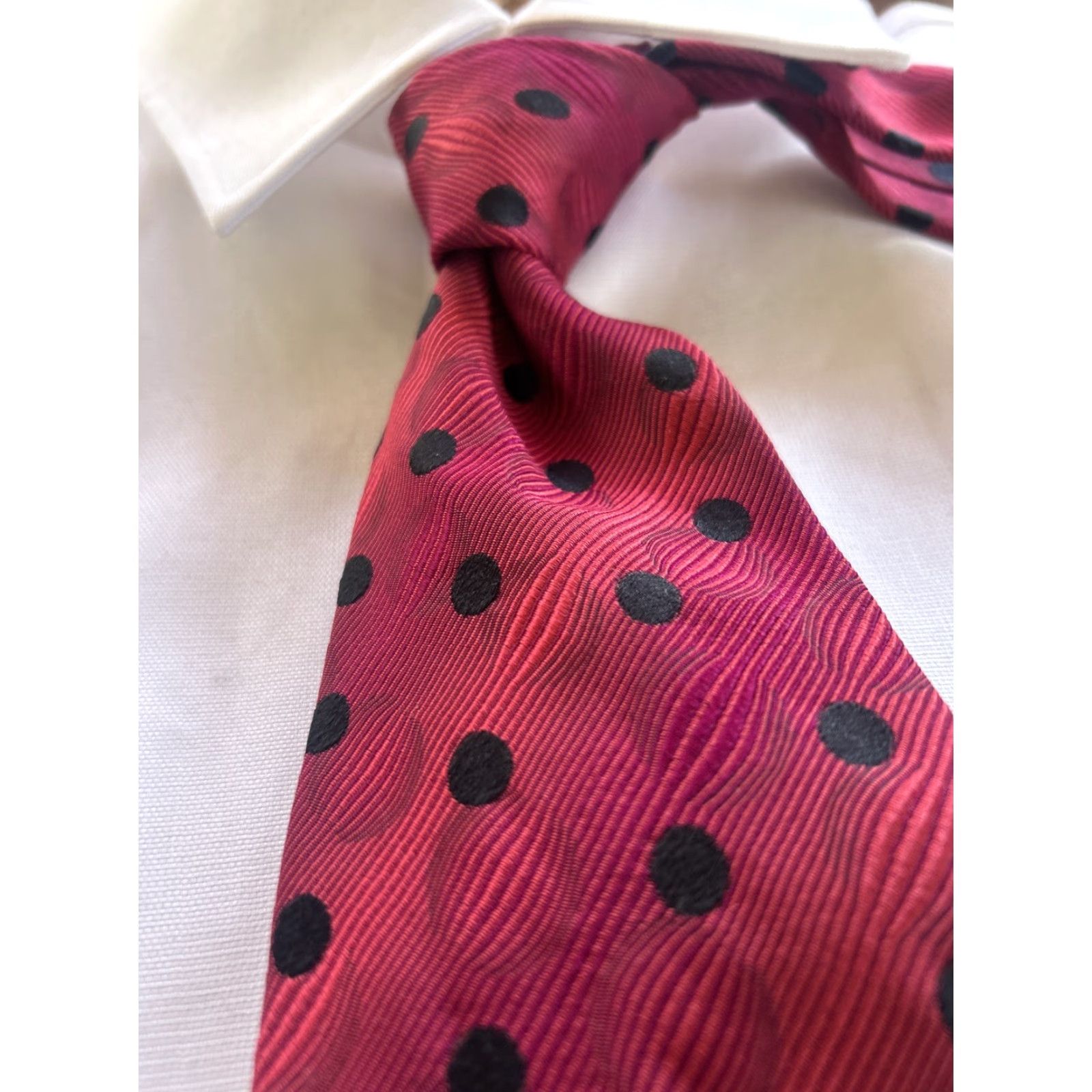 Vintage VINTAGE Tom James Neck Tie All Silk Plum Blk Polka Dot Men’s Tie 58”L x 3.75”W Size ONE SIZE - 6 Thumbnail