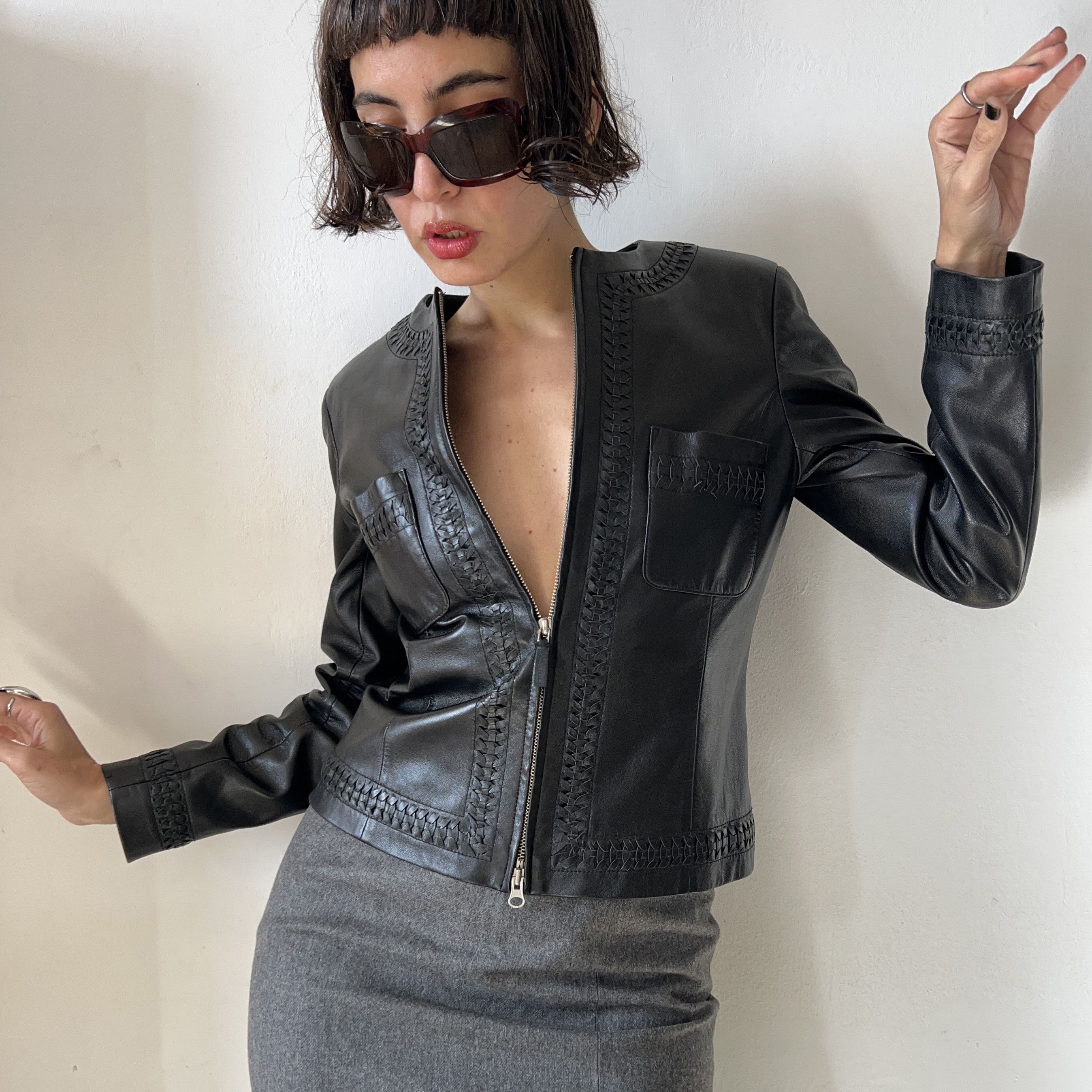Vintage Vintage black leather braided round neck jacket Size S / US 4 / IT 40 - 1 Thumbnail