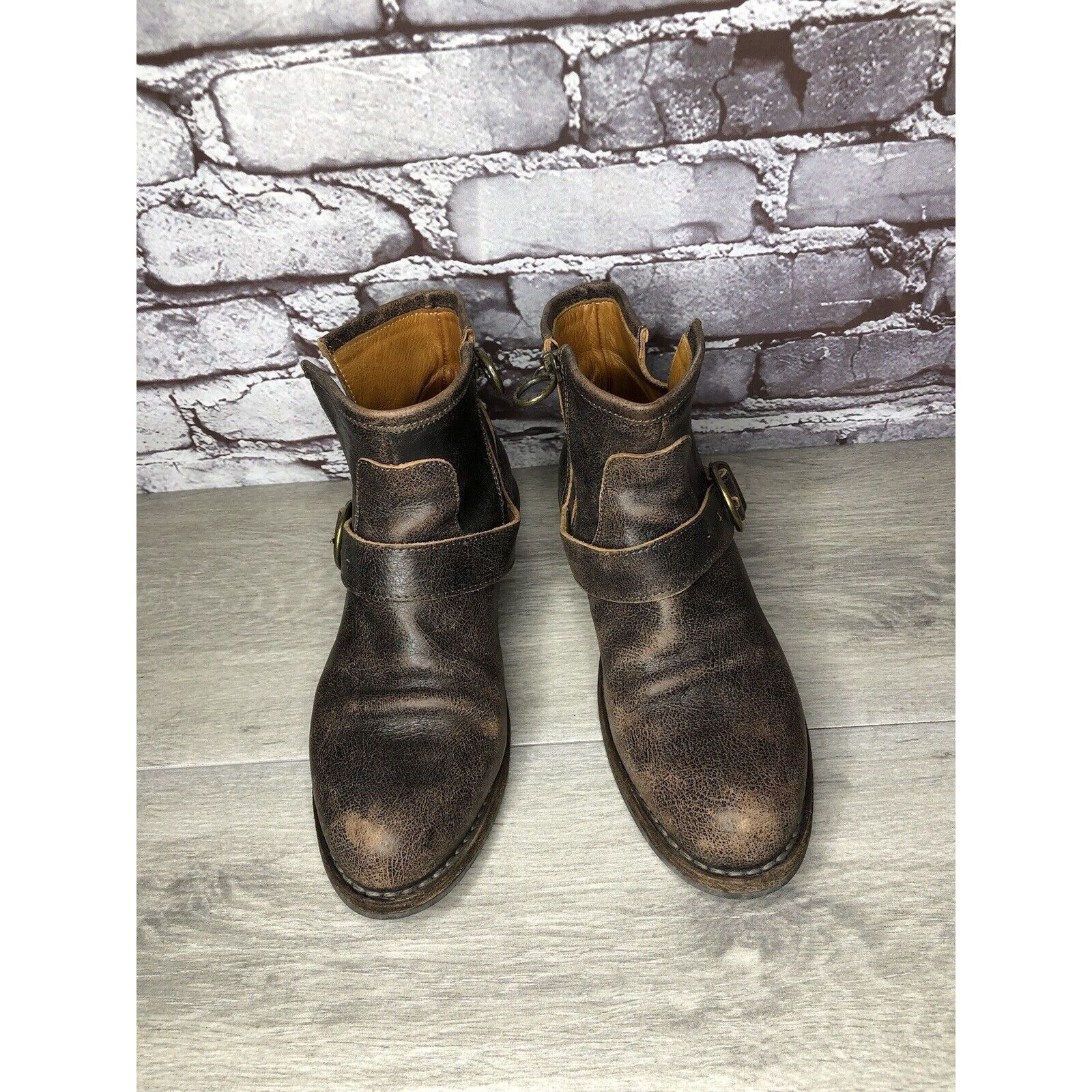 Fiorentini + Baker Fiorentini + Baker Brown Leather Side Zip Buckle Ankle Boots Size US 7 / IT 37 - 23 Thumbnail