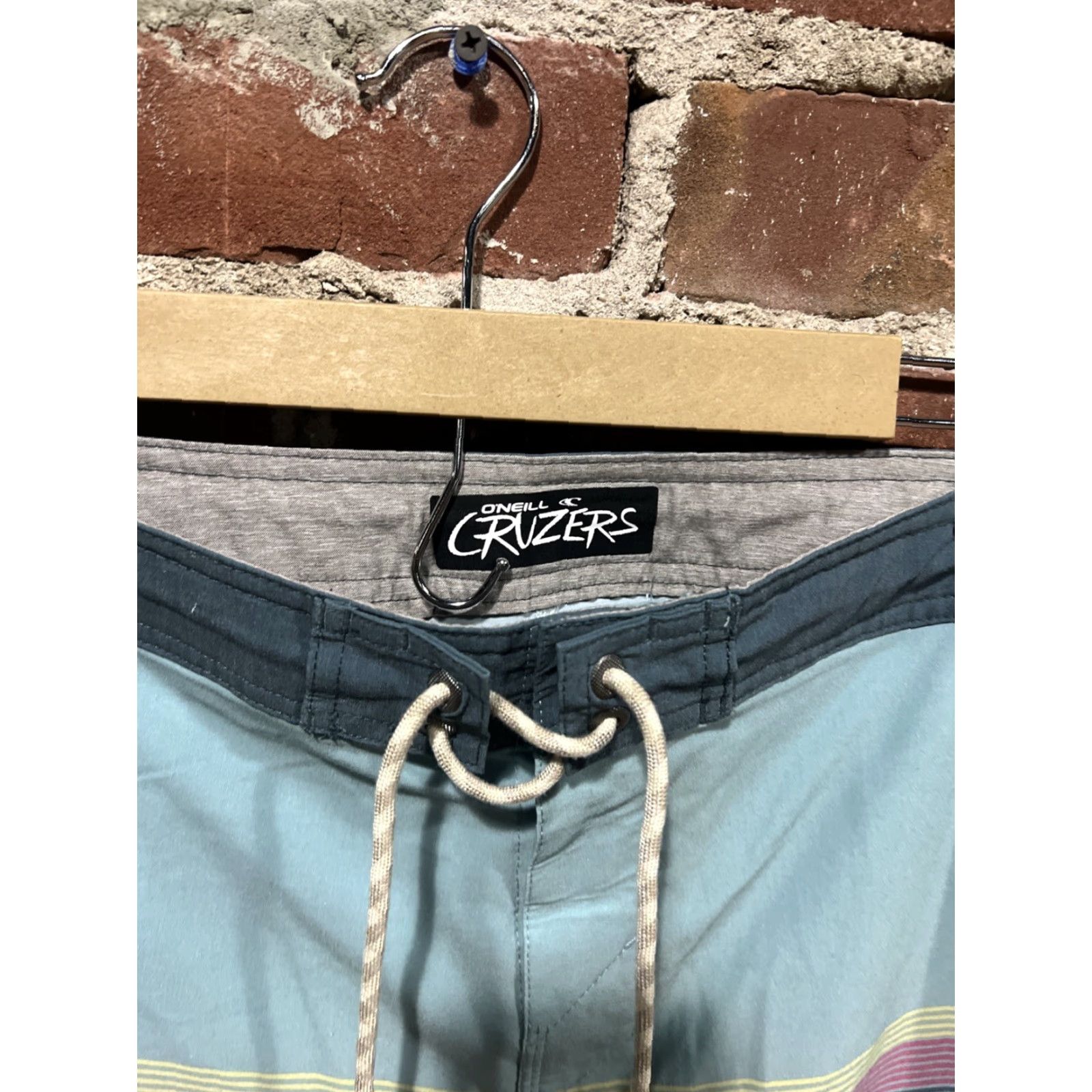 O'Neill O'Neill Board Shorts Men 38 Green Striped Cruisers Multicolor Tropical Swim Bottom Shorts Mens Size US 38 / EU 54 - 2 Thumbnail