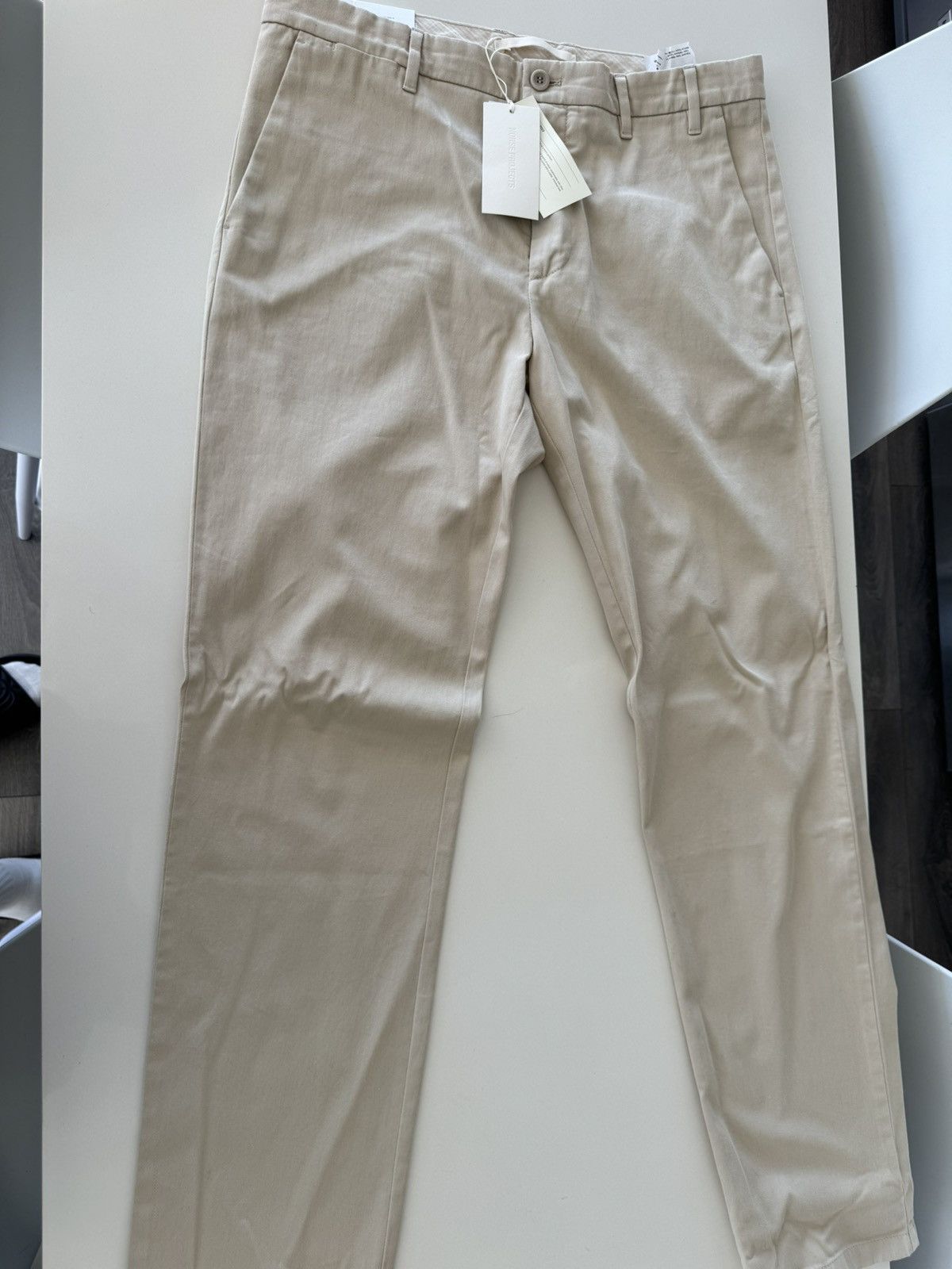 Norse Projects Norse Projects Aros Regular Light Stretch Oatmeal 34 Size US 34 / EU 50 - 4 Thumbnail