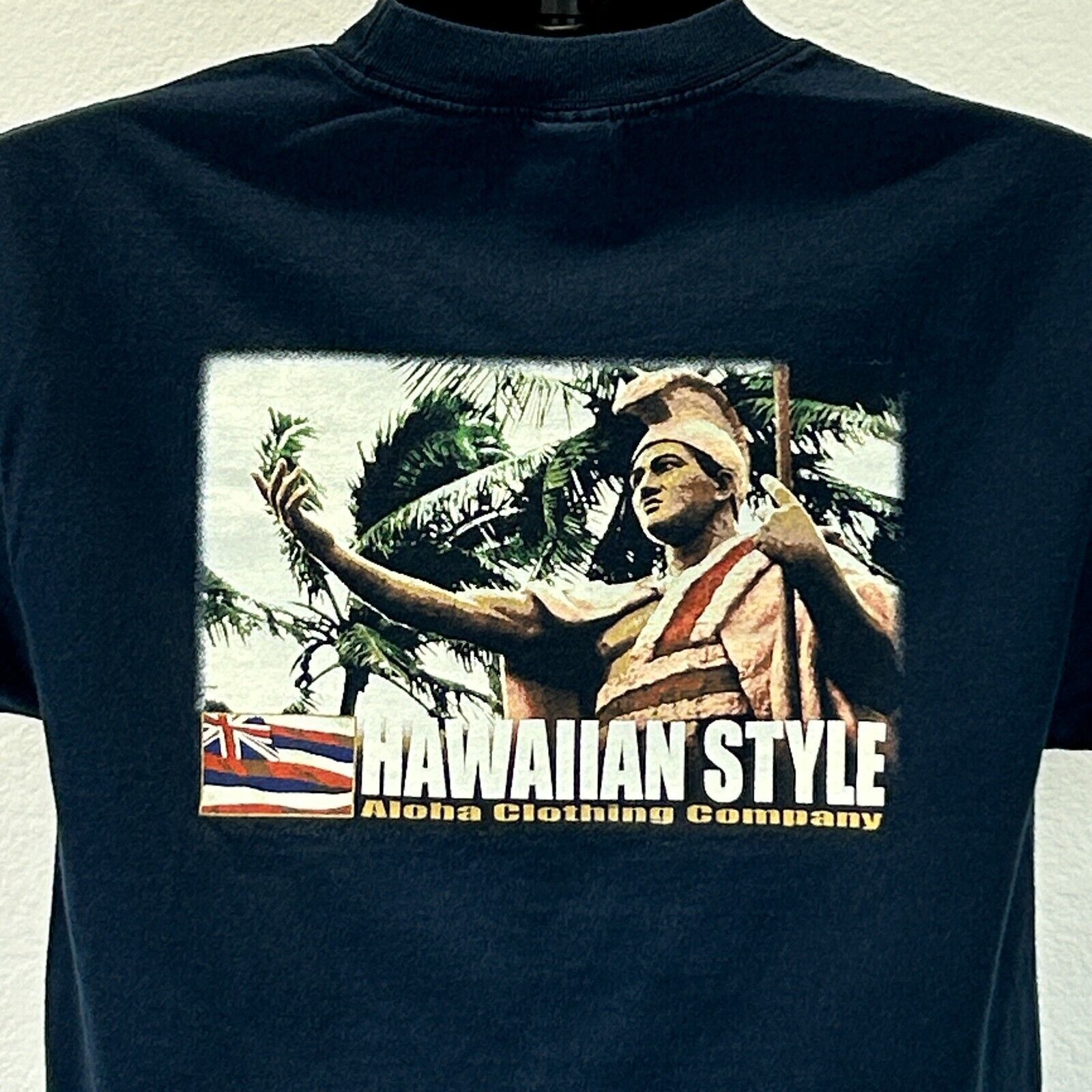 Vintage Vintage 90s Hawaiian Style T Shirt Aloha Clothing Blue M Size US M / EU 48-50 / 2 - 7 Thumbnail