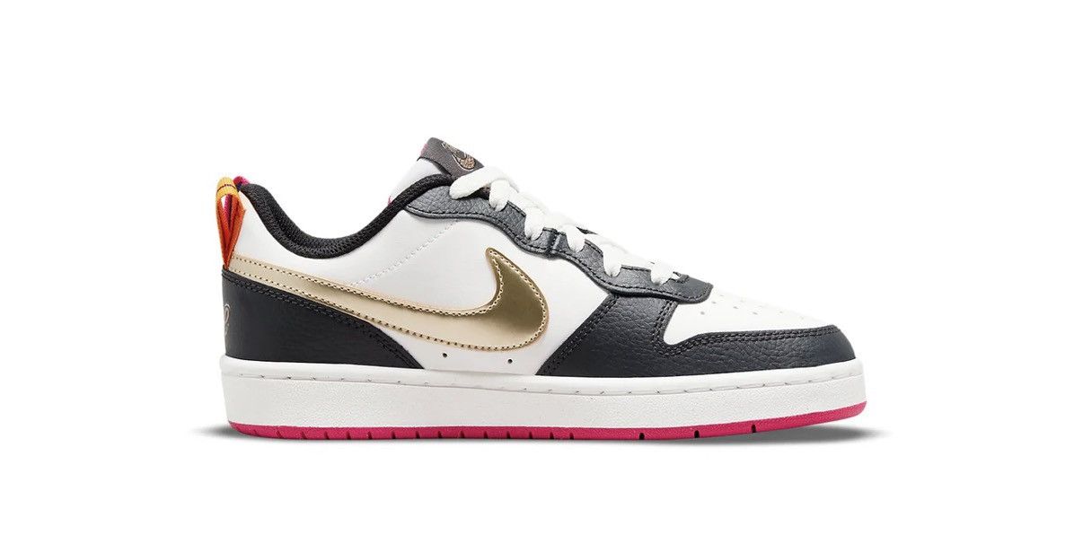 Nike COURT BOROUGH LOW 2 SE (GS) 7 Youth Size US 7 / IT 37 - 2 Thumbnail