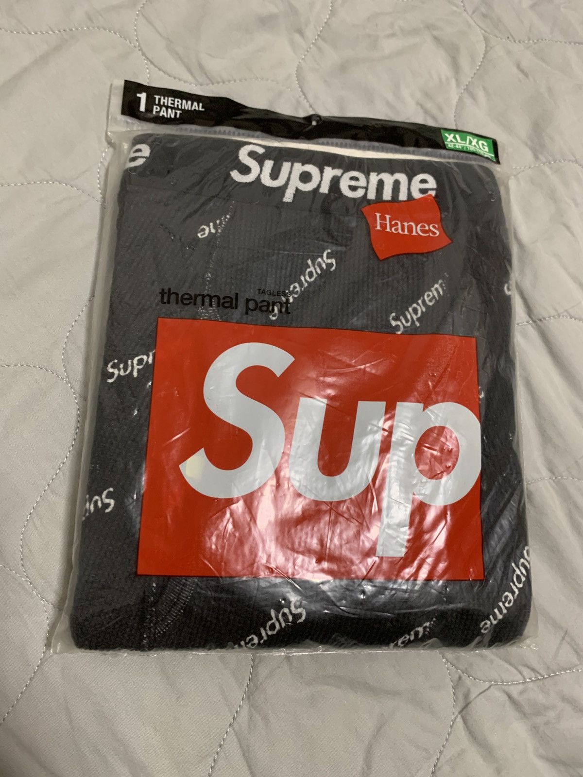 Supreme Supreme Hanes Thermal Pant (1 Pack) Black logos Size US 36 / EU 52 - 1 Thumbnail