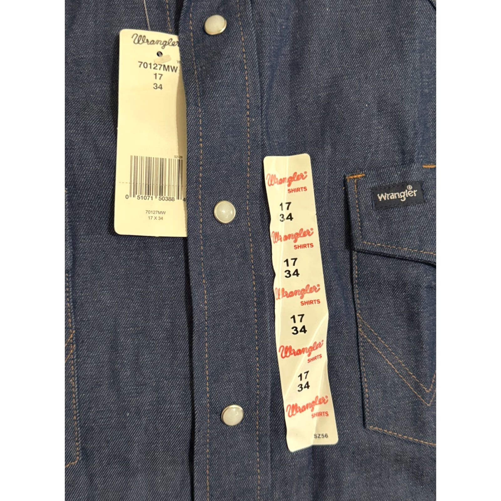 Wrangler Wrangler pearl snap dark blue denim work shirt size 17 X 34 sleeve length NWT Size US XL / EU 56 / 4 - 2 Thumbnail
