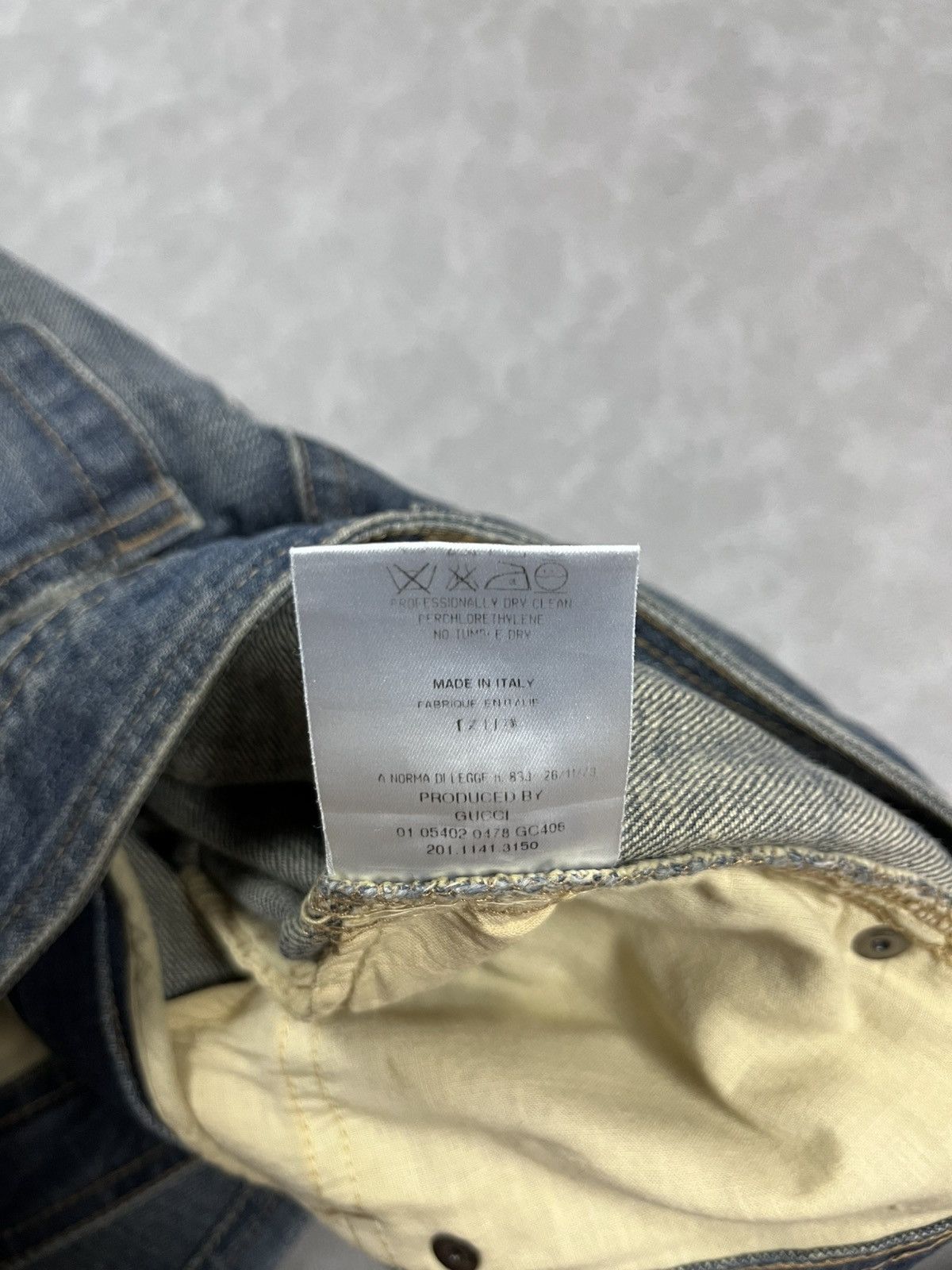 Gucci 90s Gucci denim pants Size 27" / US 4 / IT 40 - 17 Thumbnail