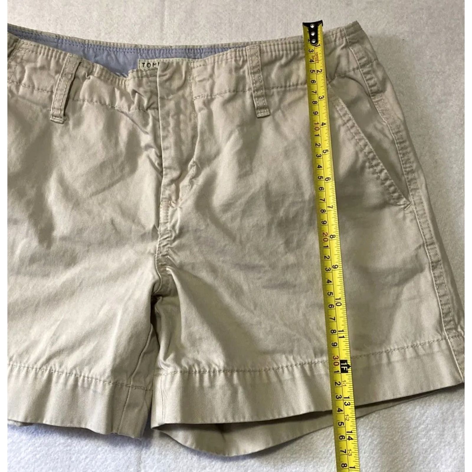 Tommy Hilfiger Tommy Hilfiger Shorts Women's Size 4 Casual Twill 4" Inseam Mid-Rise Tan Logo Size 29" - 6 Thumbnail