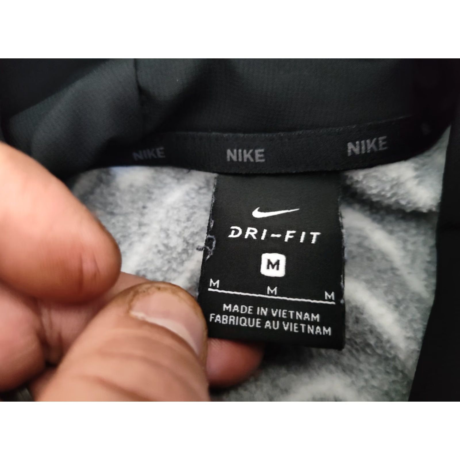 Nike Nike Dri-Fit Thermal Training Hoodie Men’s AOP Sz M AJ9263-011 Hooded Sweatshirt Size US M / EU 48-50 / 2 - 7 Thumbnail