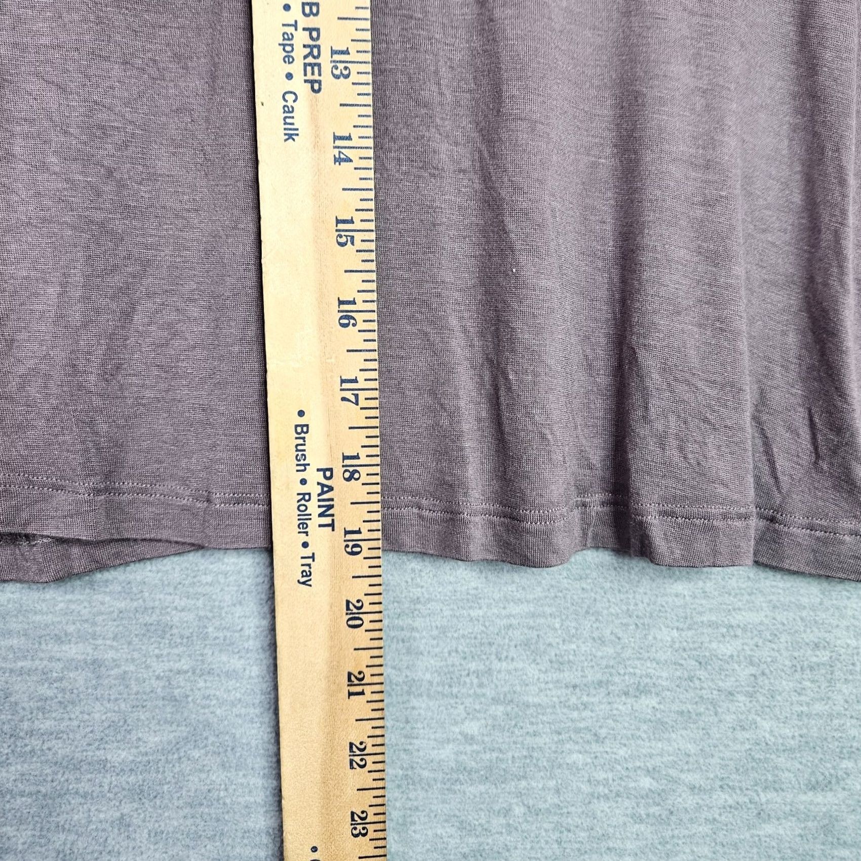 Beyond Yoga Beyond Yoga Women's Tank Size M Brown V-neck Cross Back Tee M Brown Sleeveless Solid Pattern Regular Fit Adult Womens Size M / US 6-8 / IT 42-44 - 4 Thumbnail