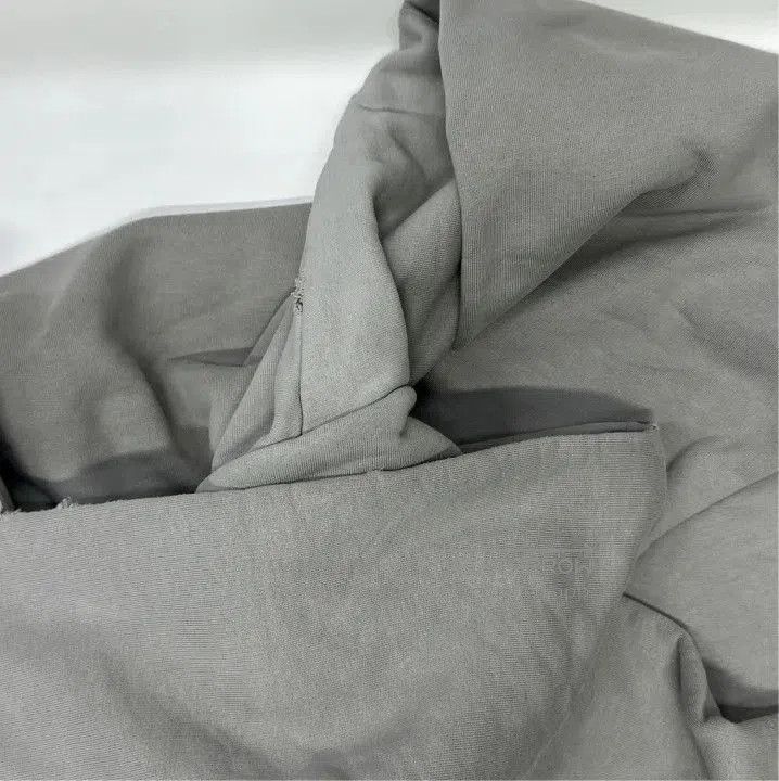 Balenciaga Balenciaga Logo Hooded Sweatshirt in Gray. Size US XS / EU 42 / 0 - 7 Thumbnail