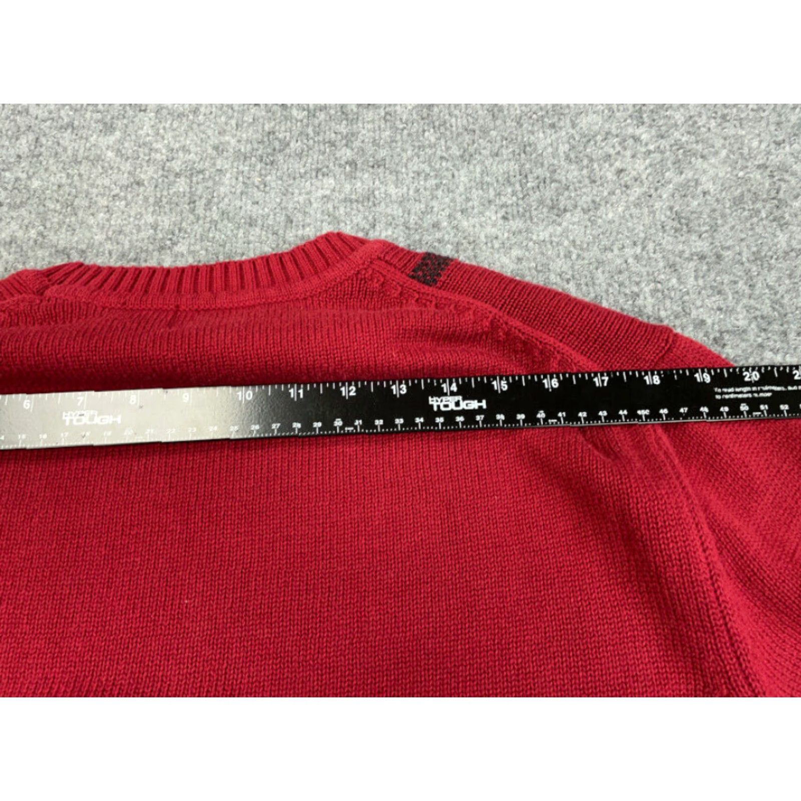Alexander Julian VINTAGE Dad Style Red Grid Check Pullover Sweater Adult XL Tall Heavyweight Knit Crew Neck Mens Alexander Julian 90s Retro Classic Knitwear Size US XL / EU 56 / 4 - 4 Thumbnail