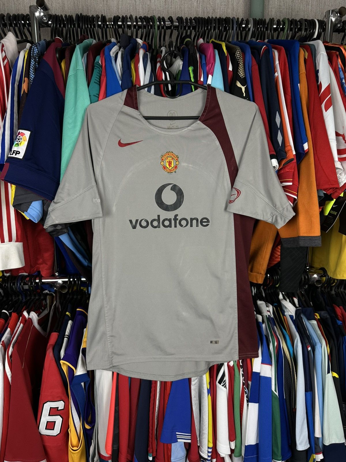 Nike MANCHESTER UNITED 2005/06 FOOTBALL SHIRT SOCCER JERSEY NIKE Size US S / EU 44-46 / 1 - 1 Thumbnail
