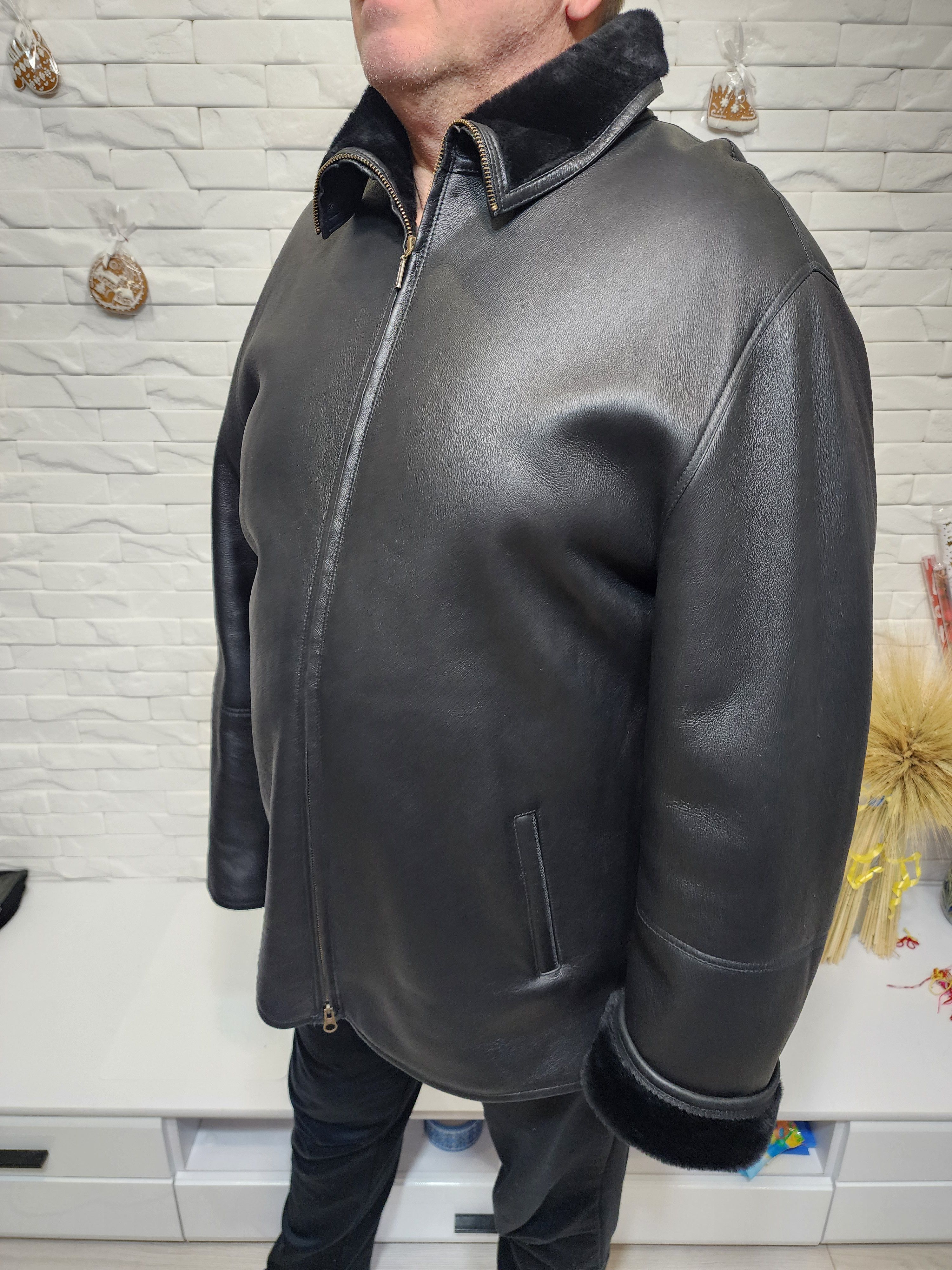 Furla Men's Black Sheepskin Coat: Genuine Fur, Zipper Closure Size US L / EU 52-54 / 3 - 2 Thumbnail