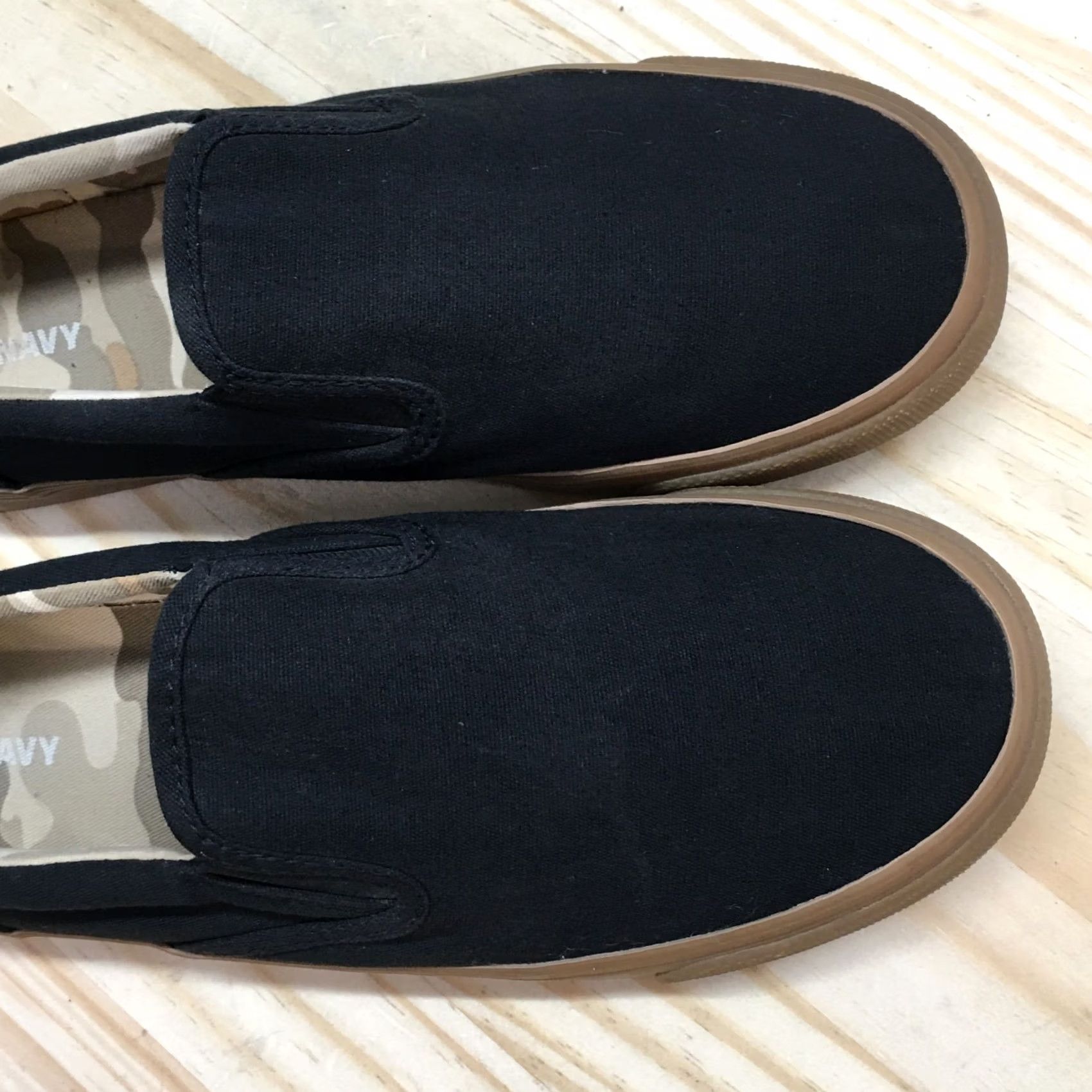 Old Navy Old Navy Shoes Womens 6 Slip-On Sneakers Black Comfort Casual Low Top Shoes Womens 6 Slip-On Black Canvas Casual Walking Footwear Women Size M / US 6-8 / IT 42-44 - 6 Thumbnail