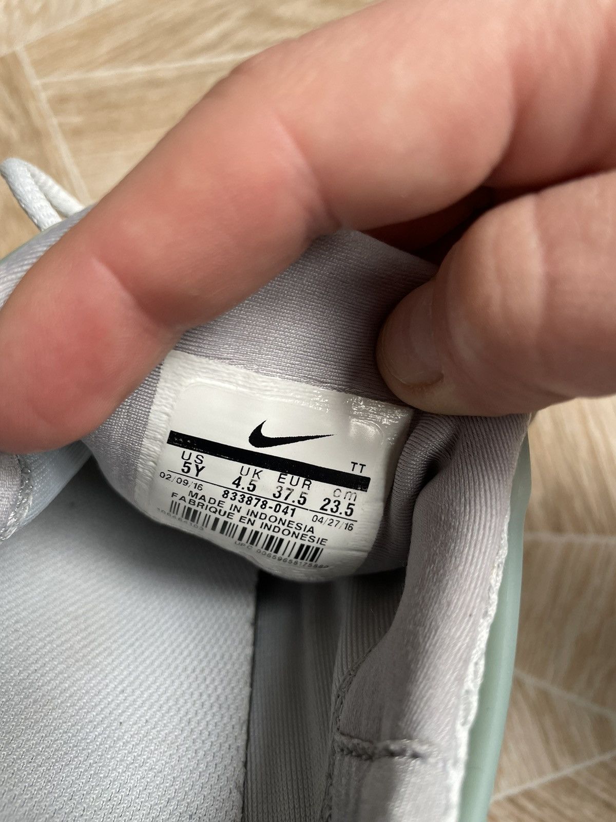 Nike × Vintage Y2K Streetwear Vintage Nike Air Presto GS Pure Platinum Low Size US 7.5 / IT 37.5 - 9 Thumbnail