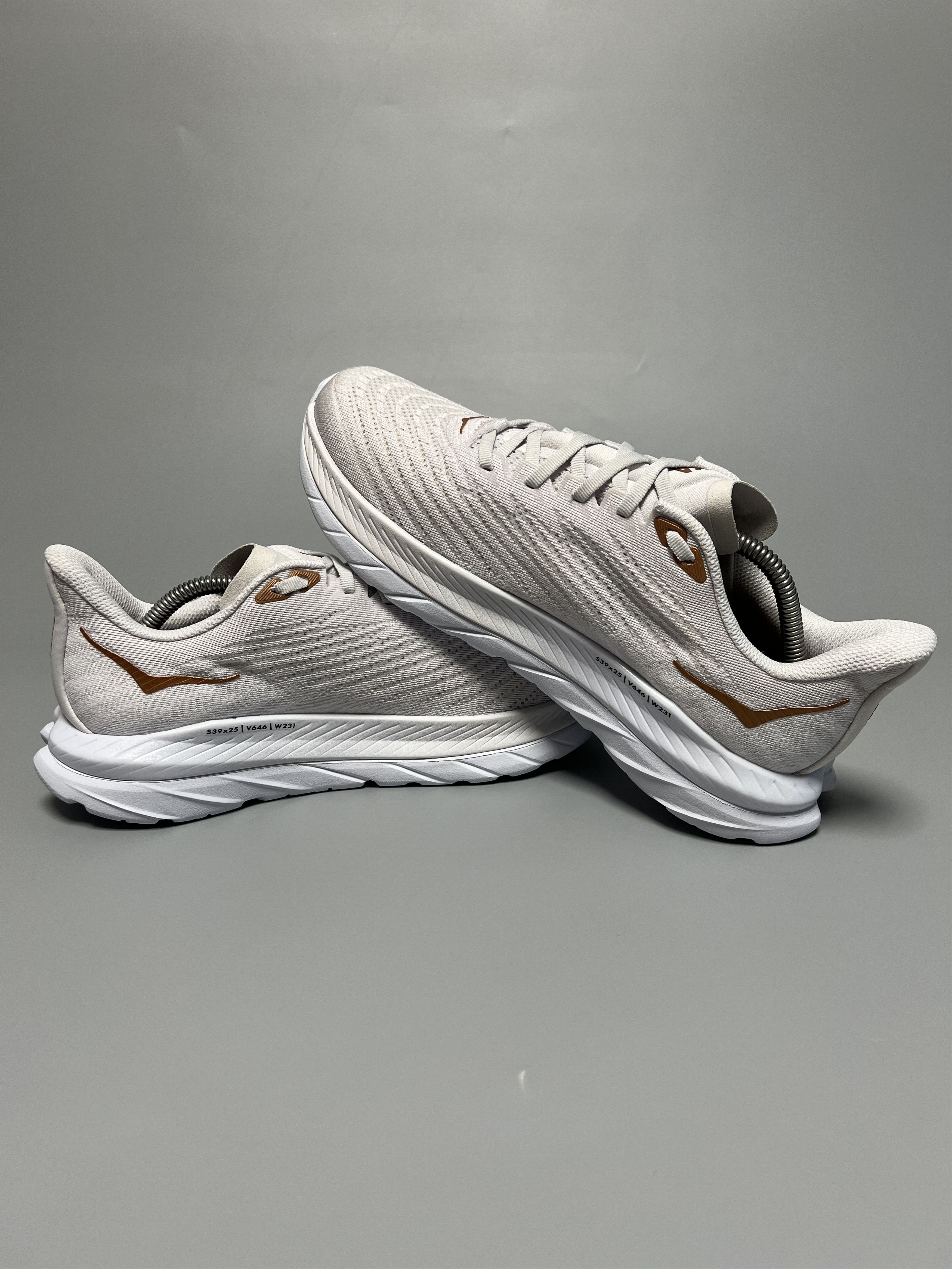 Hoka 9D Hoka One One Mach 5 Running Shoes 1127893-WCPP Size US 9 / EU 42 - 5 Thumbnail