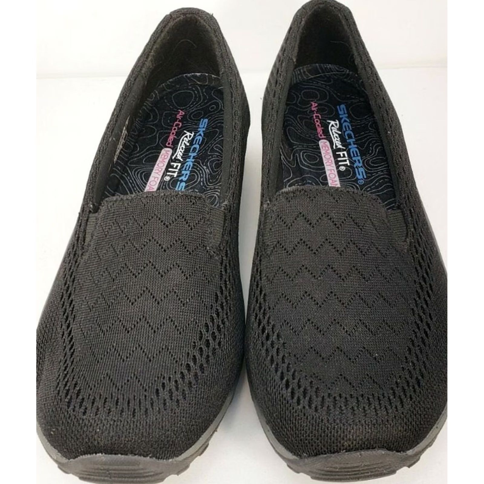 SKECHERS Skechers Women's Reggae Fest Willows Flat Size 7M Black Casual Comfort Stretch Size US 4 / IT 34 - 3 Thumbnail