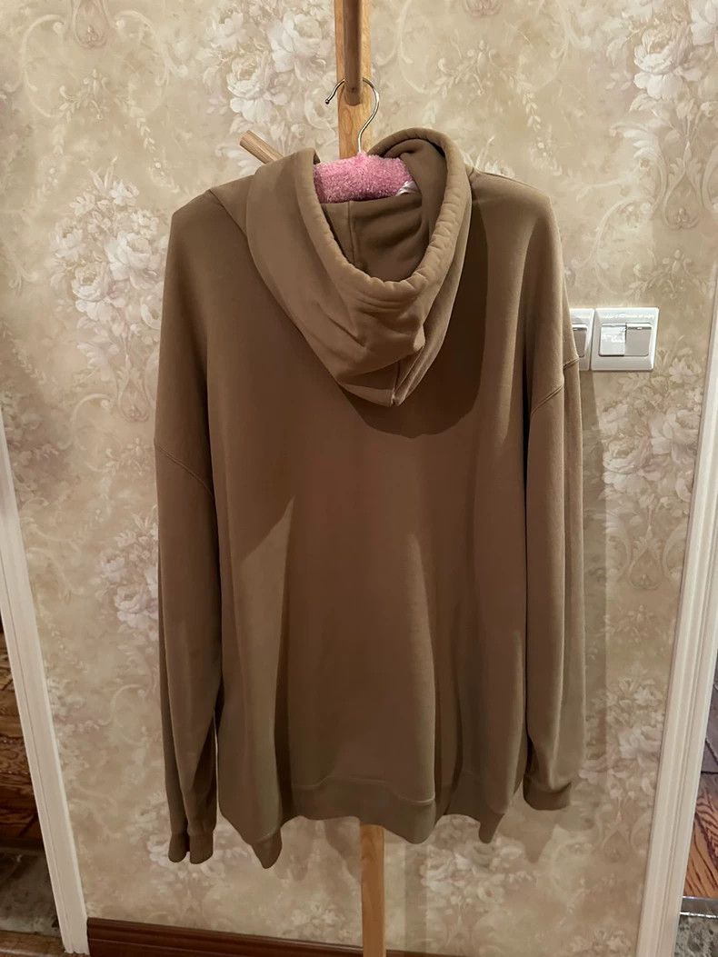 Balenciaga Balenciaga Khaki pullover sweatshirt Size US S / EU 44-46 / 1 - 2 Thumbnail