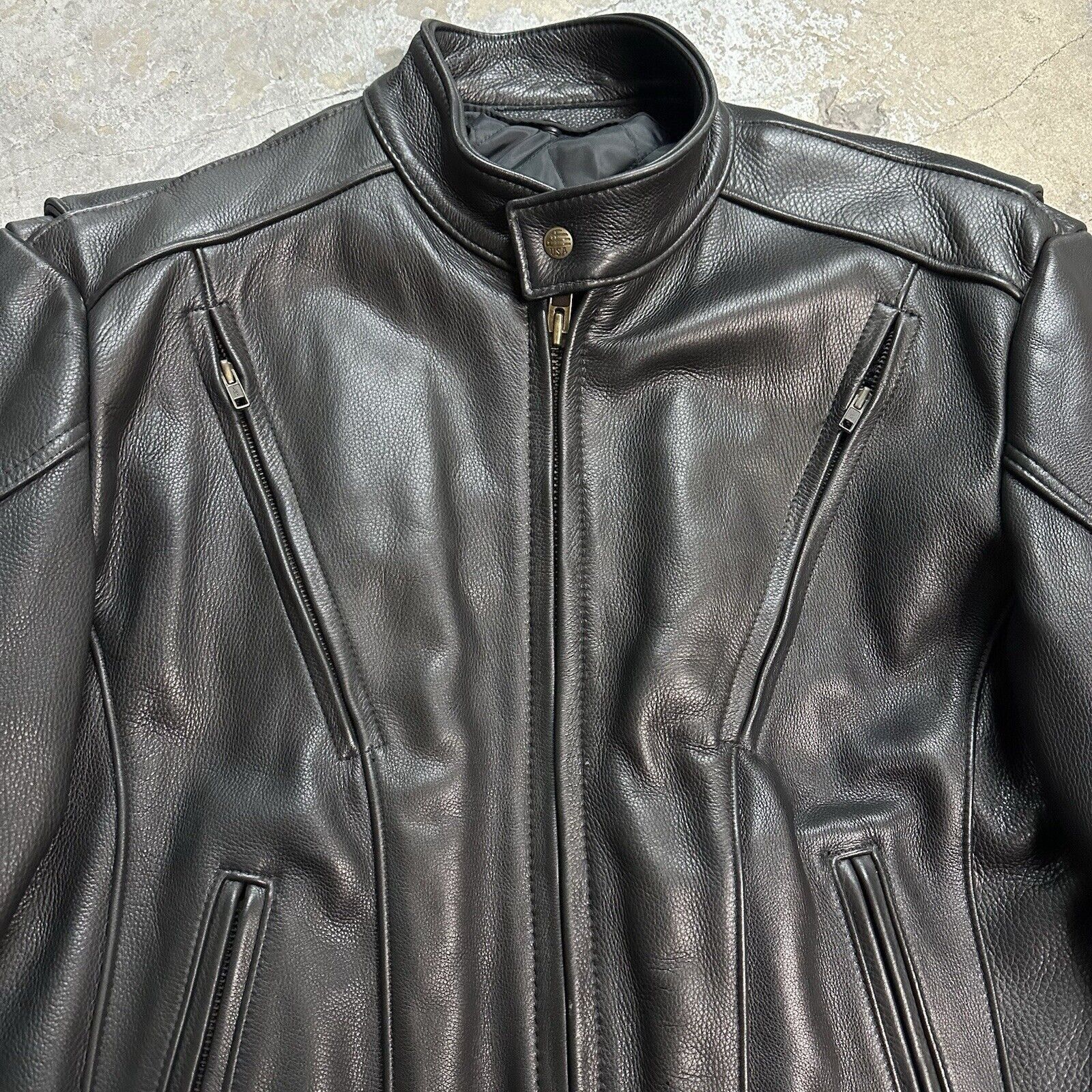 Leather × Vintage Vintage 90s U.S. Made Co. Black Leather Motorcycle Jacket Size US XL / EU 56 / 4 - 2 Thumbnail